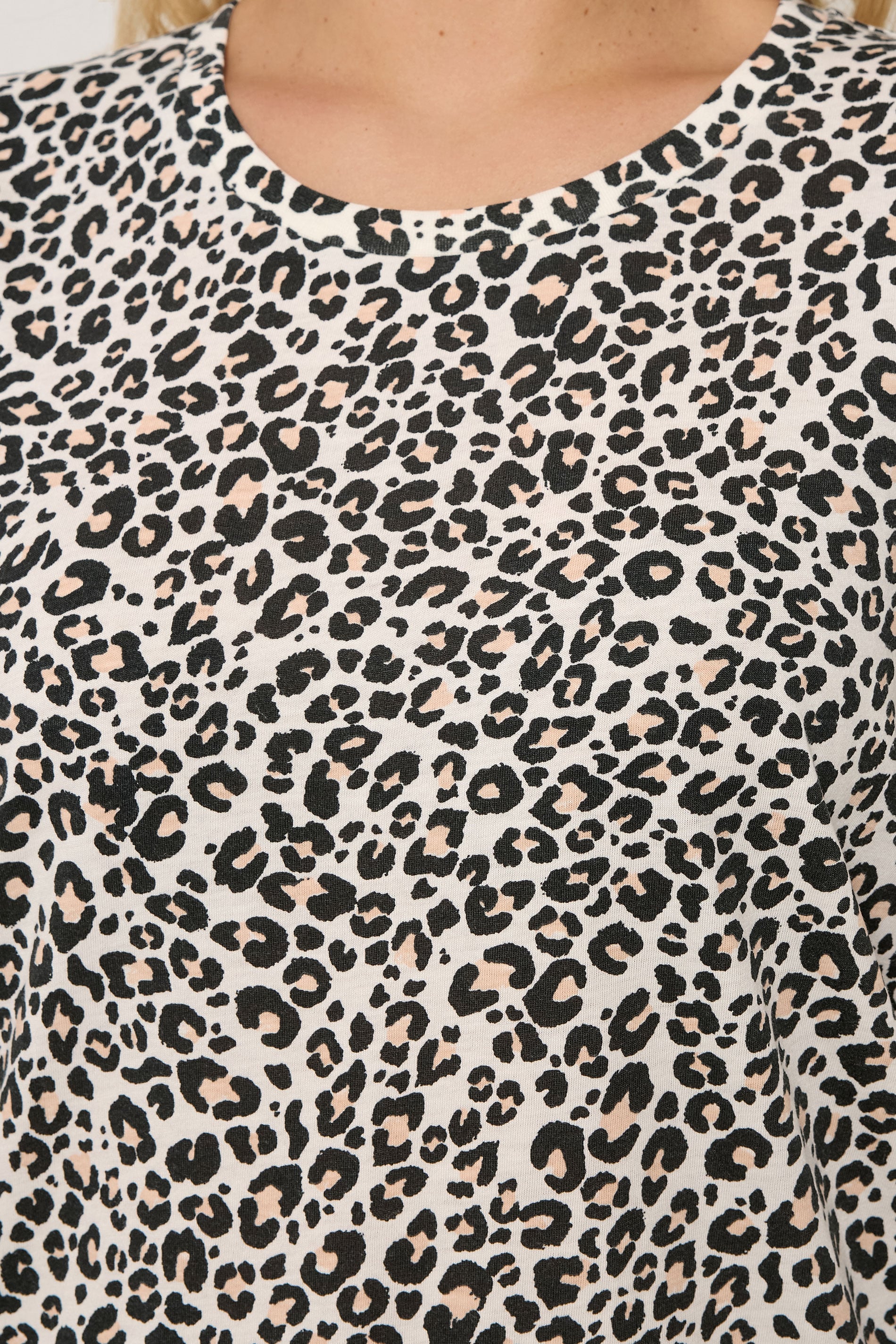 YOURS Plus Size Cream Leopard Print Short Sleeve Top | Yours Clothing 4