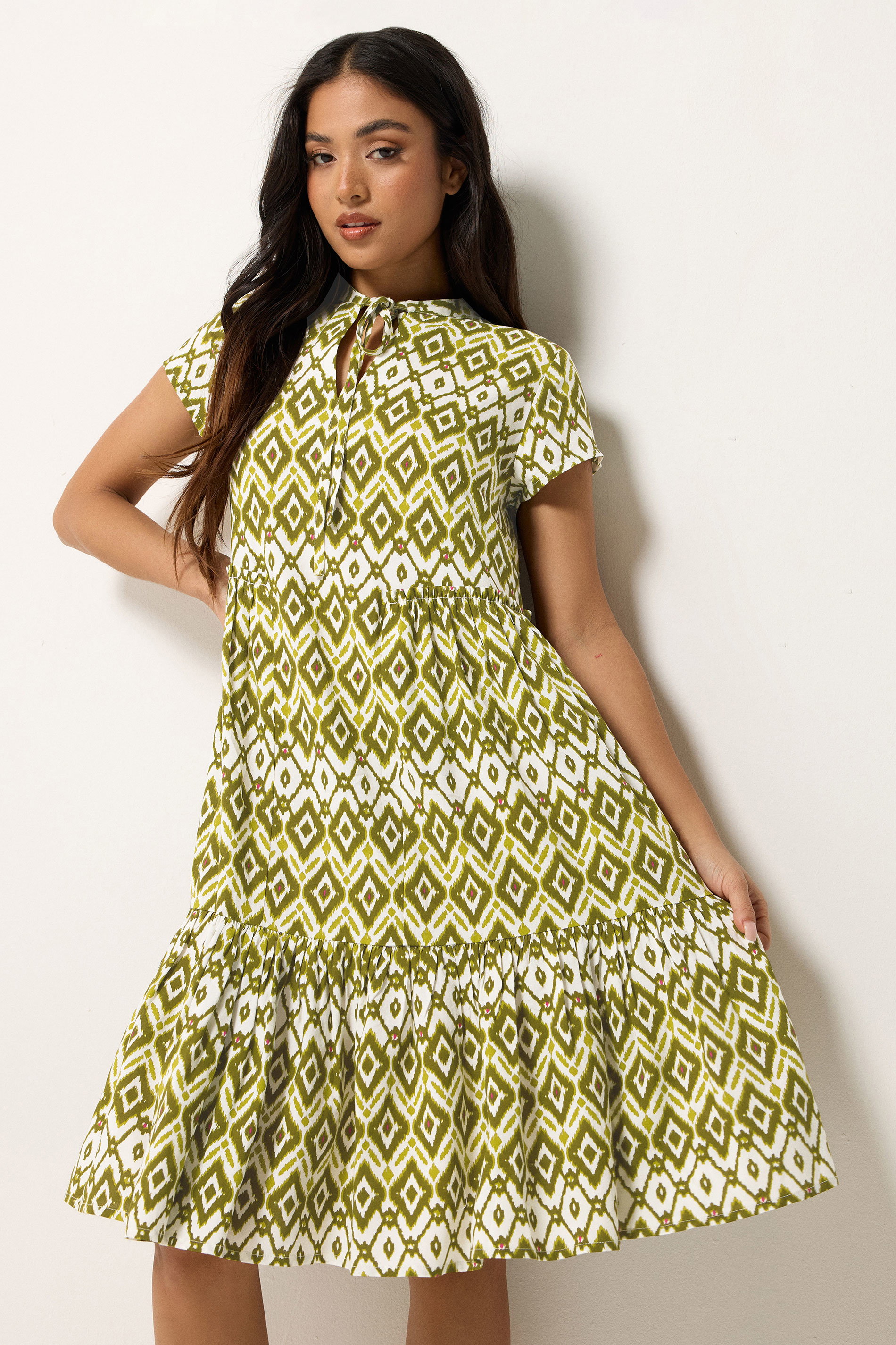 PixieGirl Petite Women's Green Abstract Smock Midi Dress | PixieGirl 3