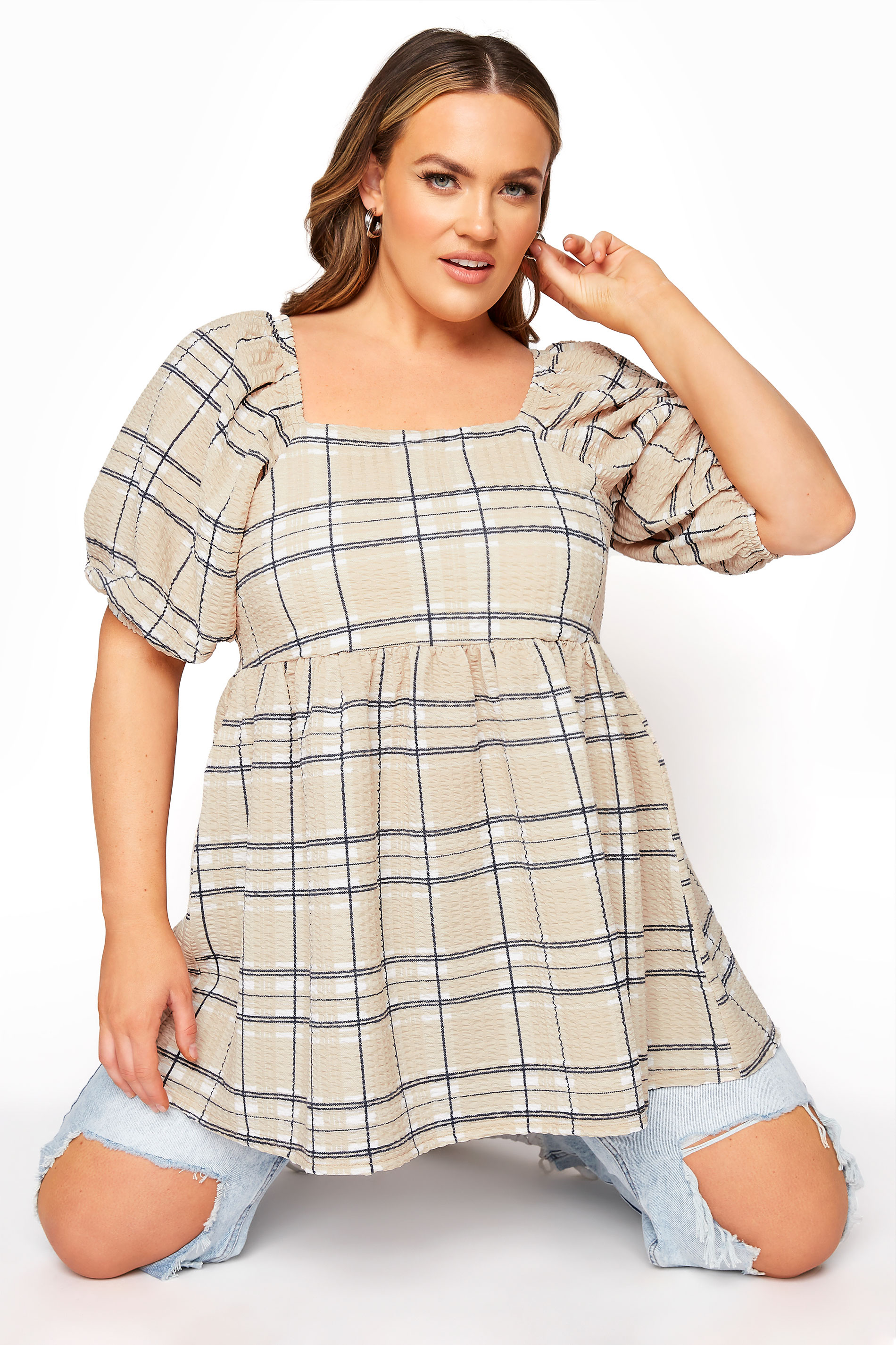 LIMITED COLLECTION Curve Cream Check Milkmaid Top_A.jpg