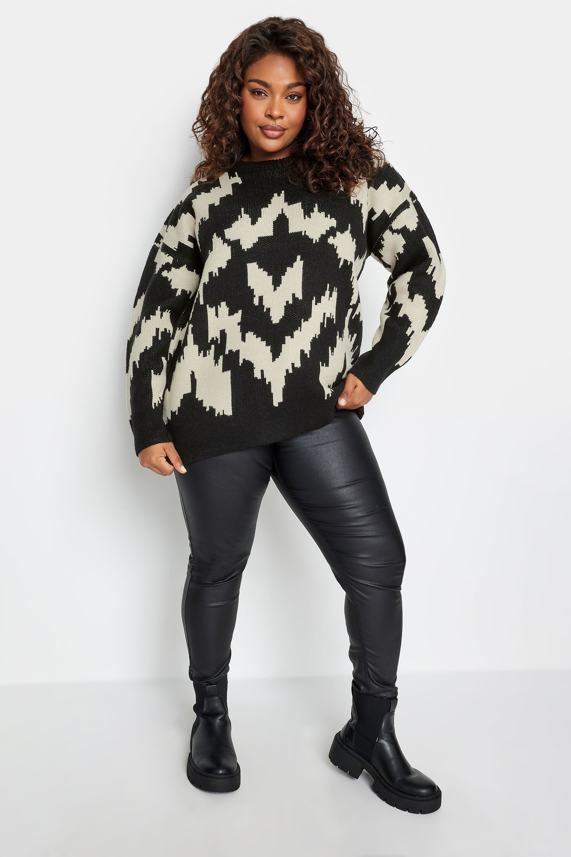YOURS Plus Size Black Abstract Pattern Knitted Jumper | Yours Clothing 2