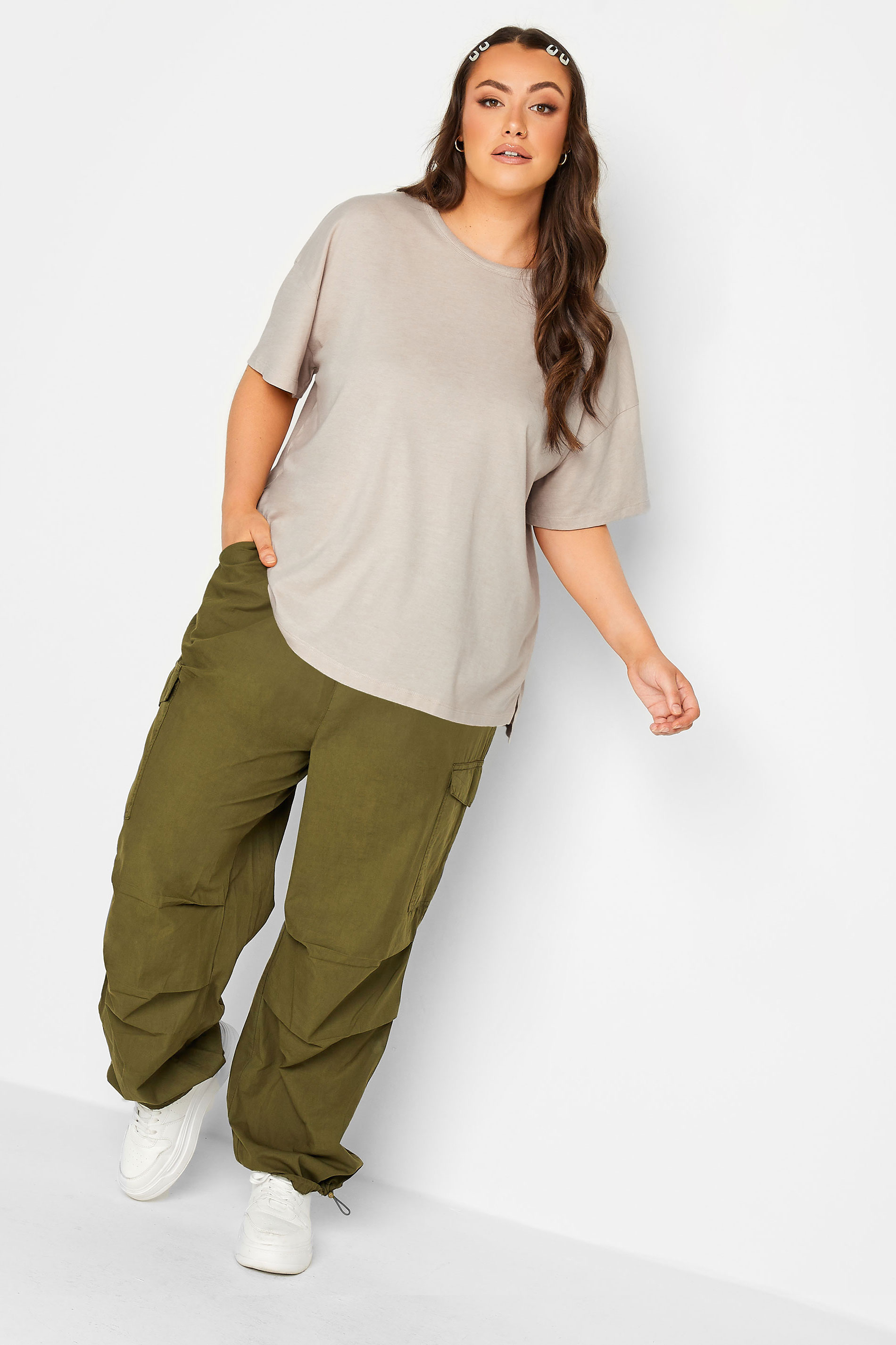 YOURS Plus Size Cream Step Hem T-Shirt | Yours Clothing 2