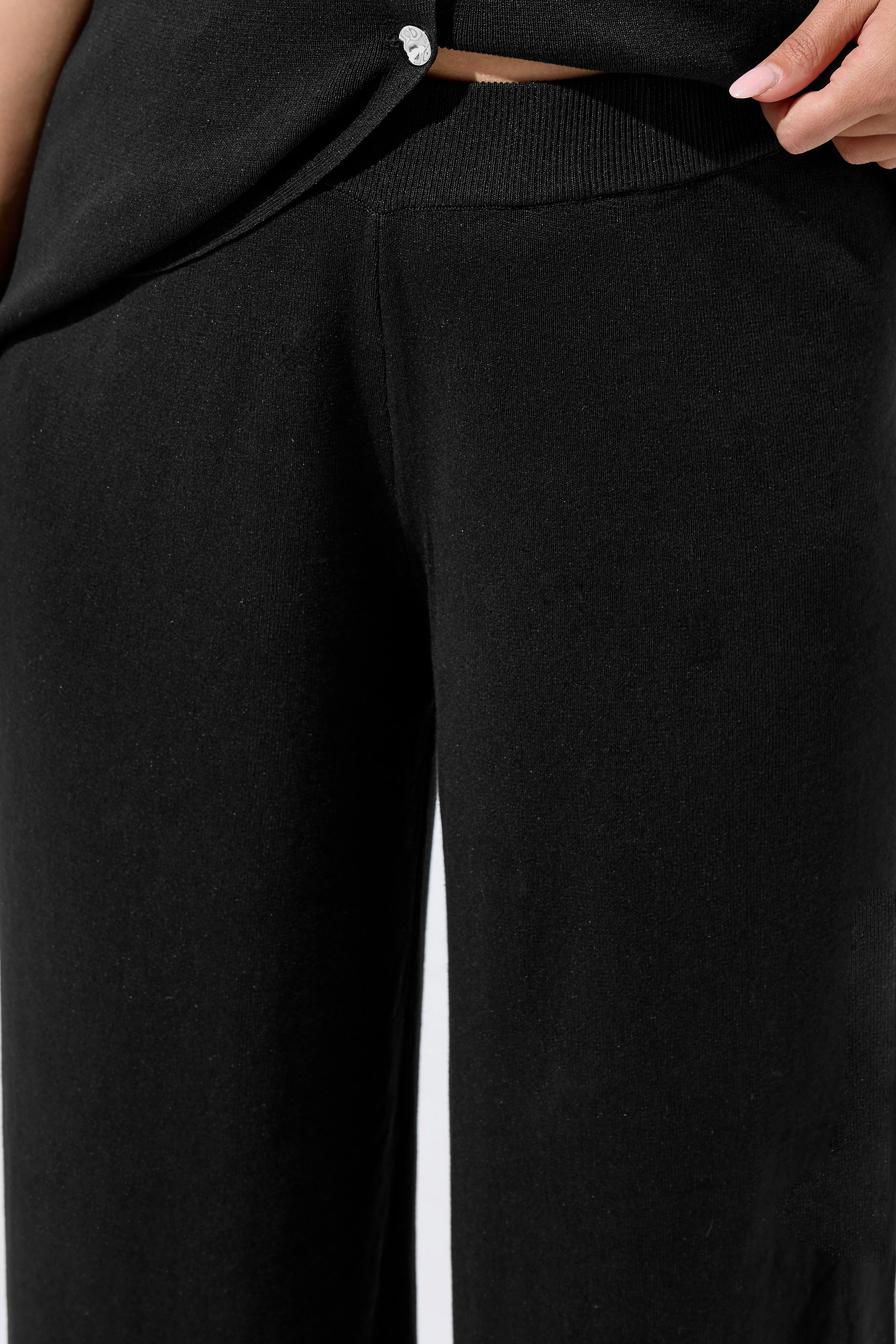 LIMITED COLLECTION Plus Size Black Knitted Trousers | Yours Clothing 4