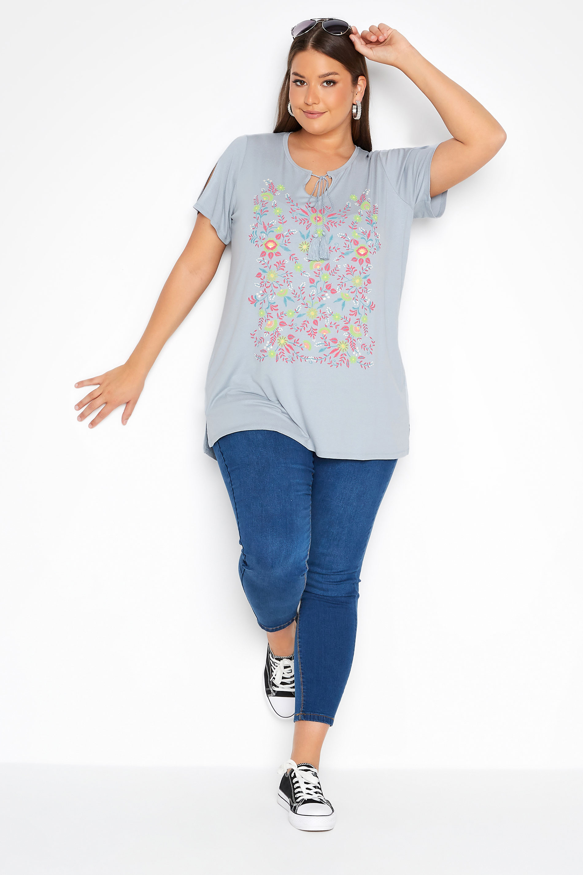 Grande taille  Tops Grande taille  T-Shirts | T-Shirt Gris Design Floral Manches Découpées - MF71066