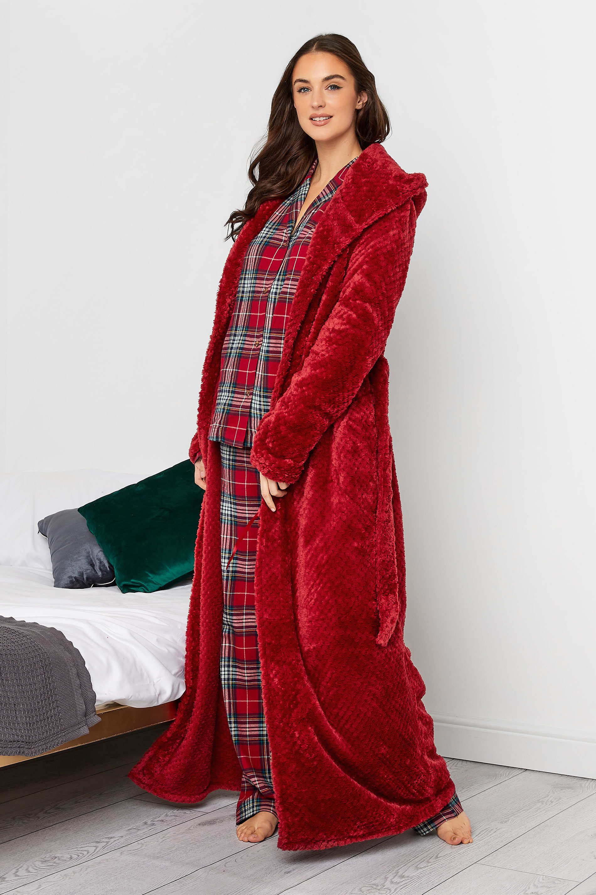 Ladies Giraffe Robe with Novelty Hood | Dressing Gown | HABIGAIL | For The  Luxury | – Habigail