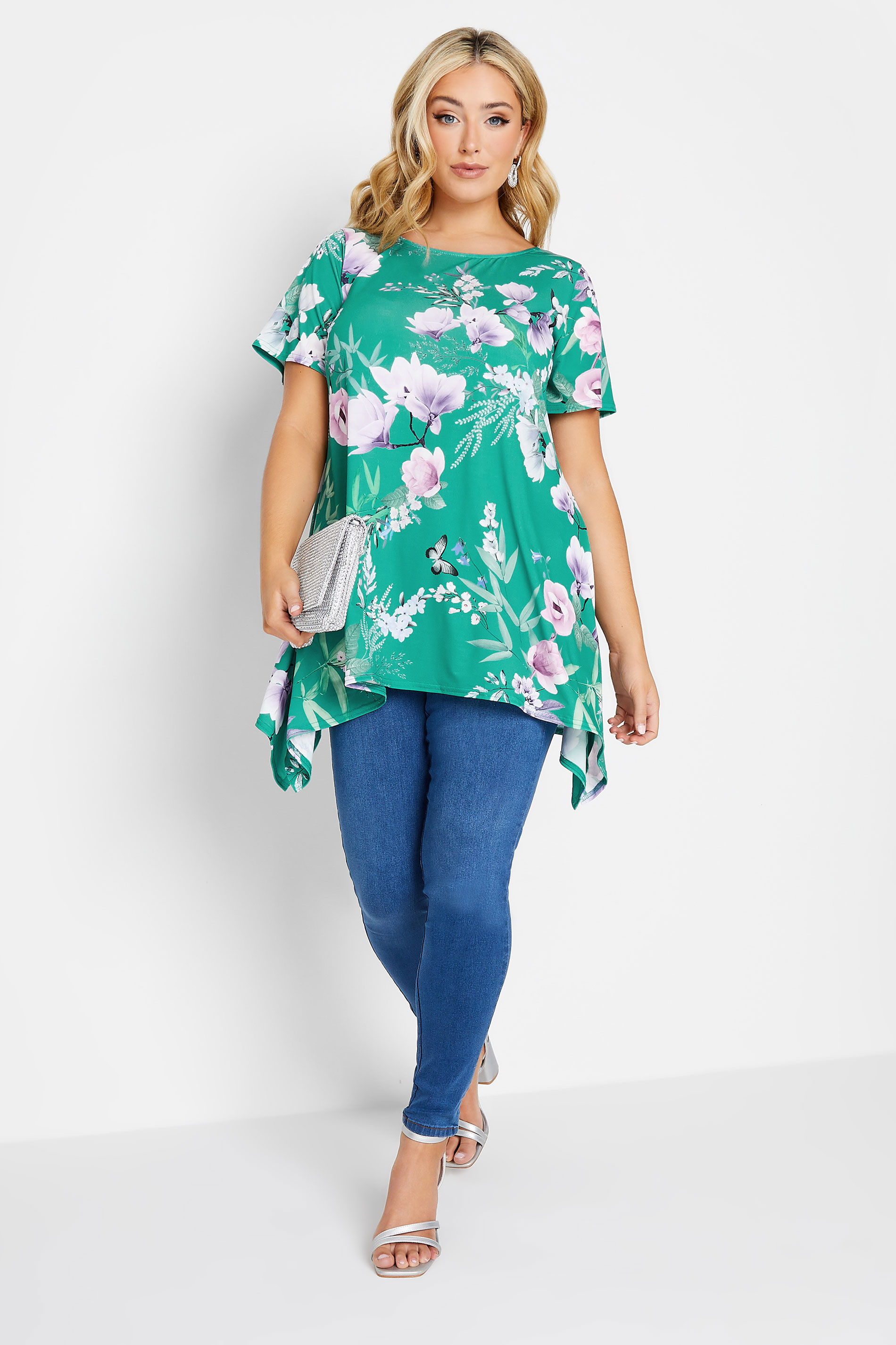 YOURS LONDON Plus Size Green Floral Print Hanky Hem Top | Yours Clothing 2