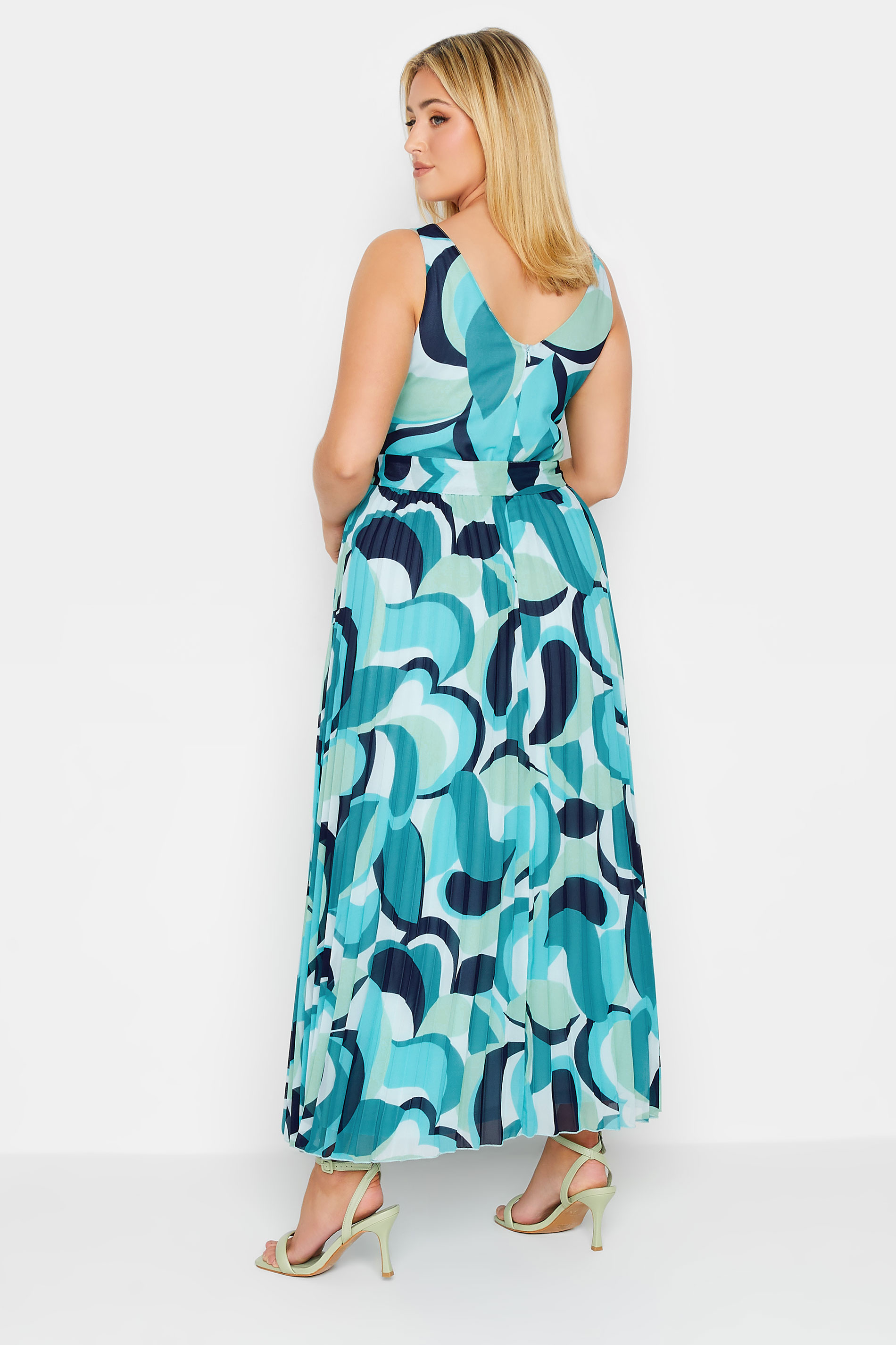 YOURS LONDON Plus Size Blue Abstract Print Pleated Maxi Dress | Yours Clothing 3