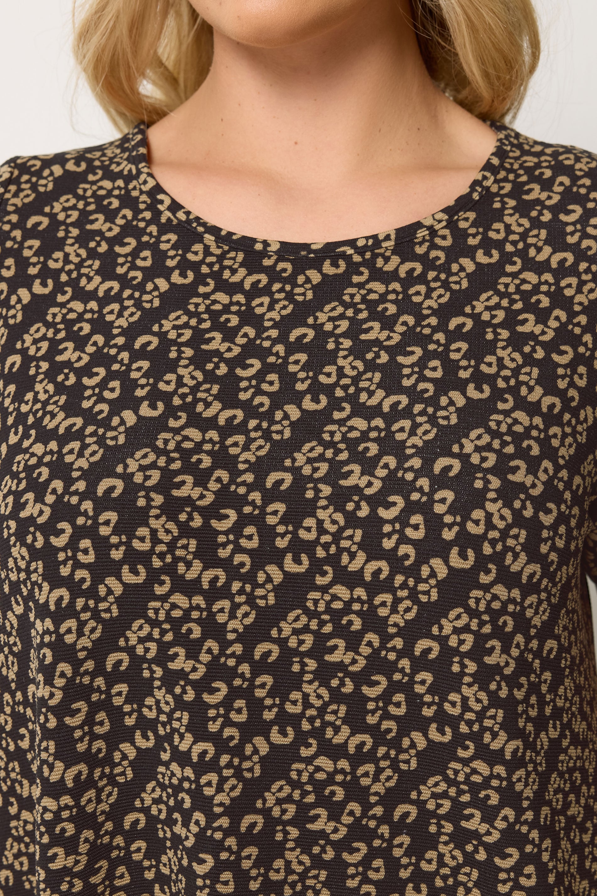 Yours Plus Size Black Leopard Print Swing T-Shirt | Yours Clothing 4