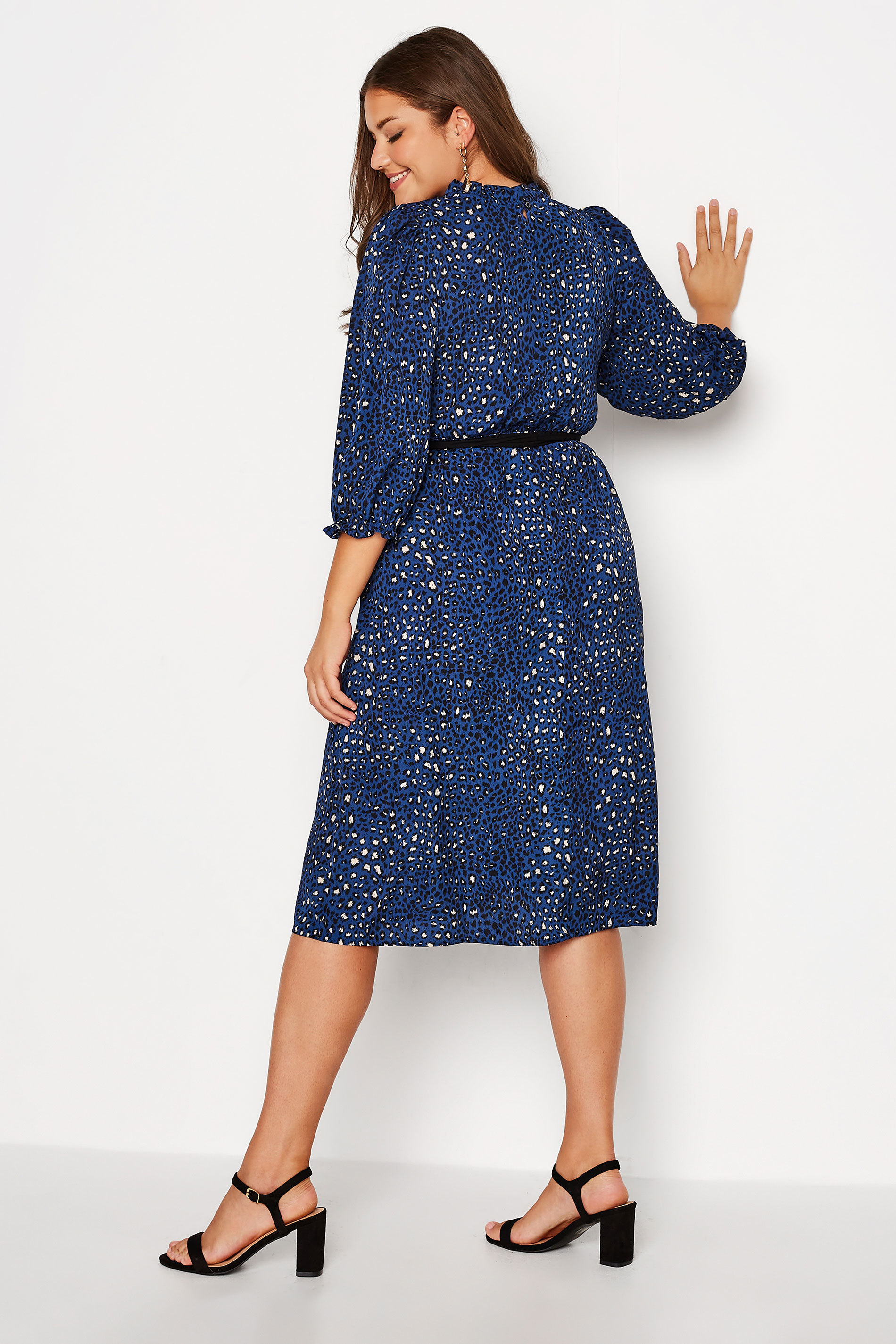 YOURS LONDON Plus Size Blue Animal Print Ruffle Neck Dress | Yours Clothing 3