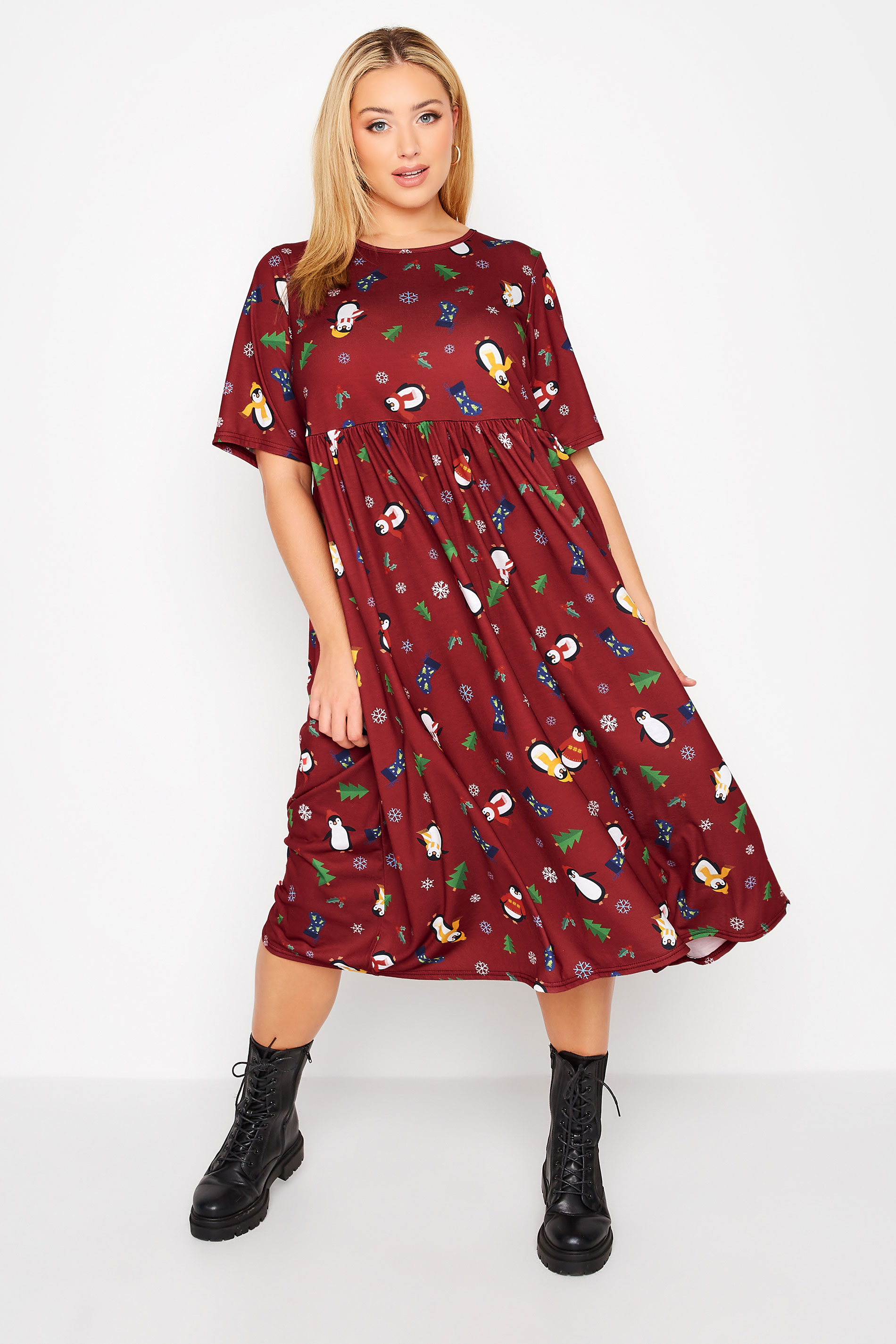 LIMITED COLLECTION Curve Wine Red Penguin Christmas Dress 1
