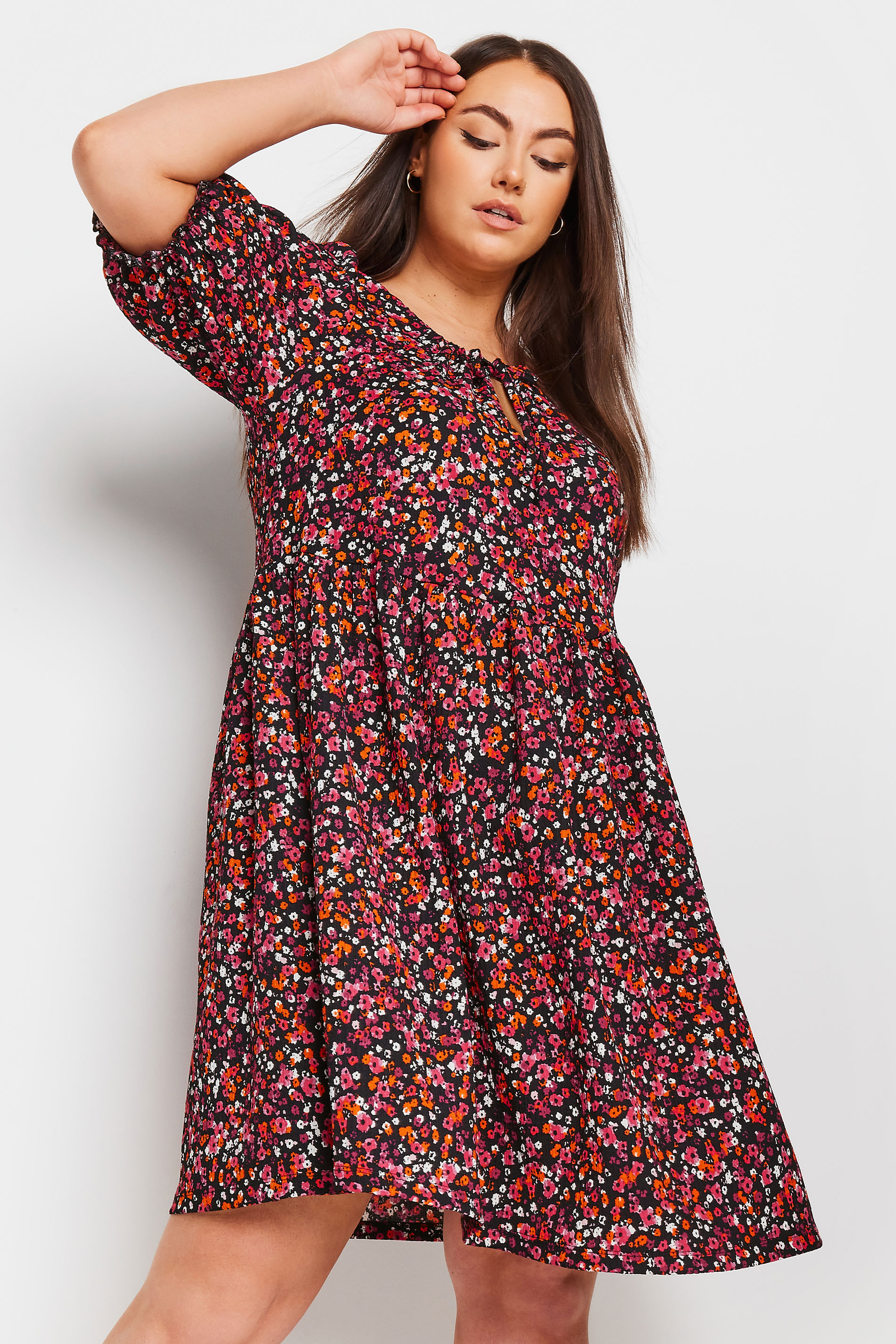 YOURS Plus Size Black Ditsy Floral Print Textured Smock Dress | Yours Clothing 2