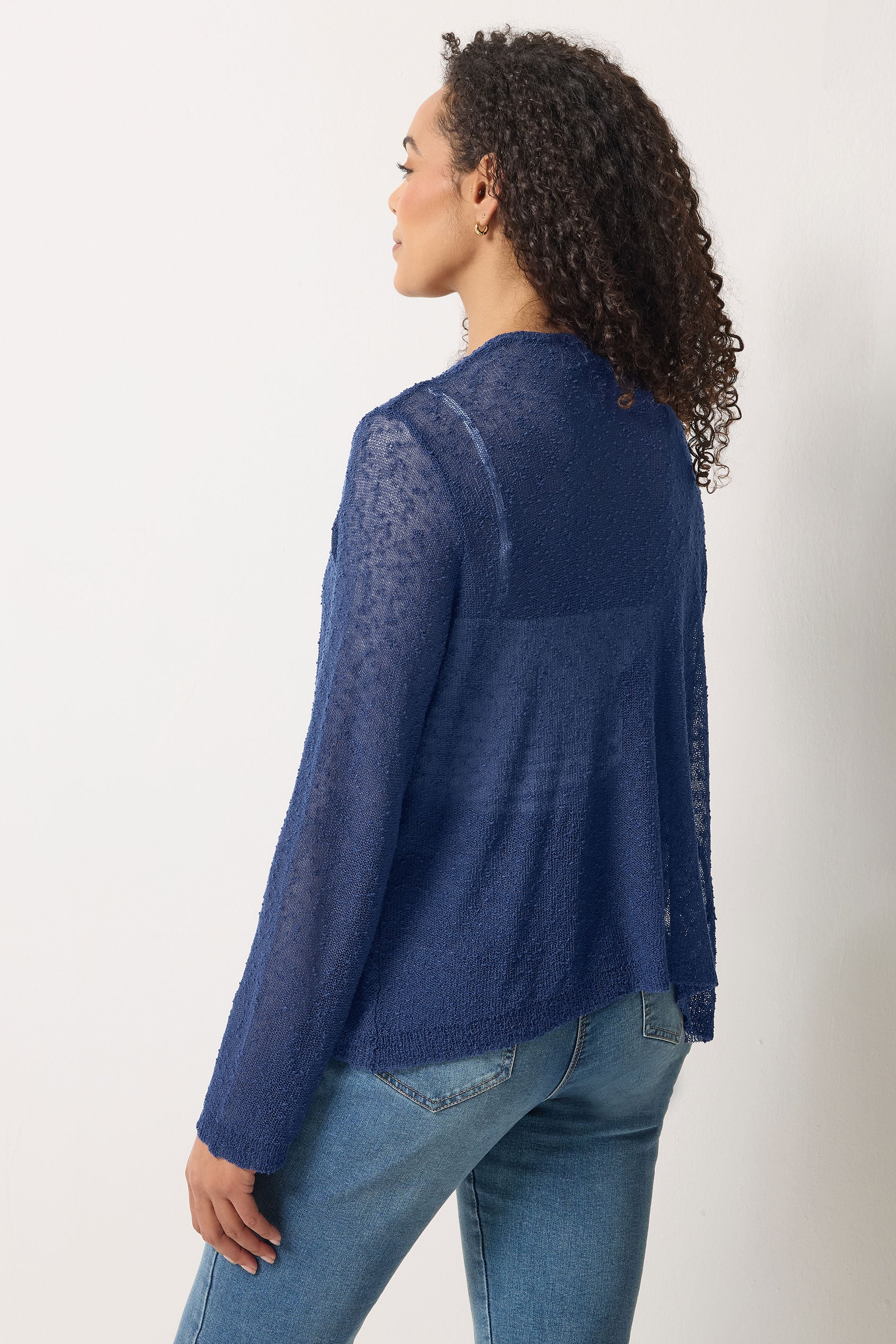 https://cdn.yoursclothing.com/Images/ProductImages/c6894b00-4238-4b_502983_C.jpg