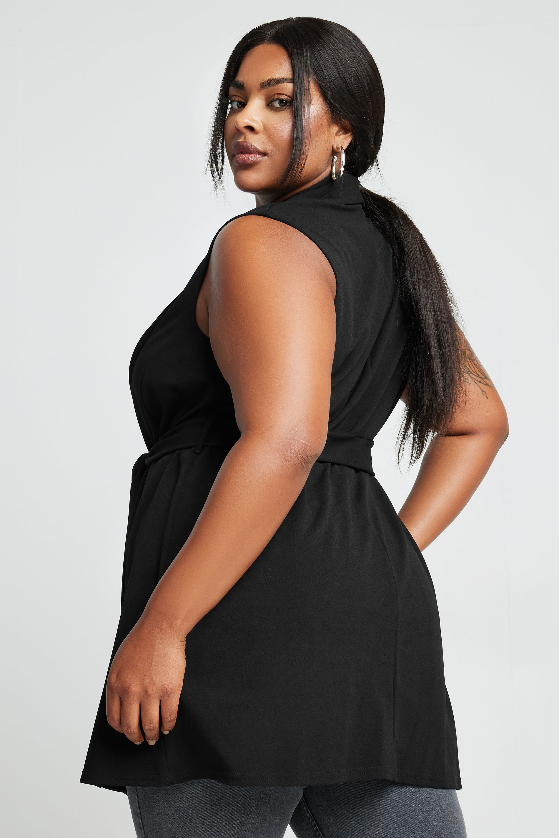 LIMITED COLLECTION Plus Size Black Sleeveless Blazer | Yours Clothing 3