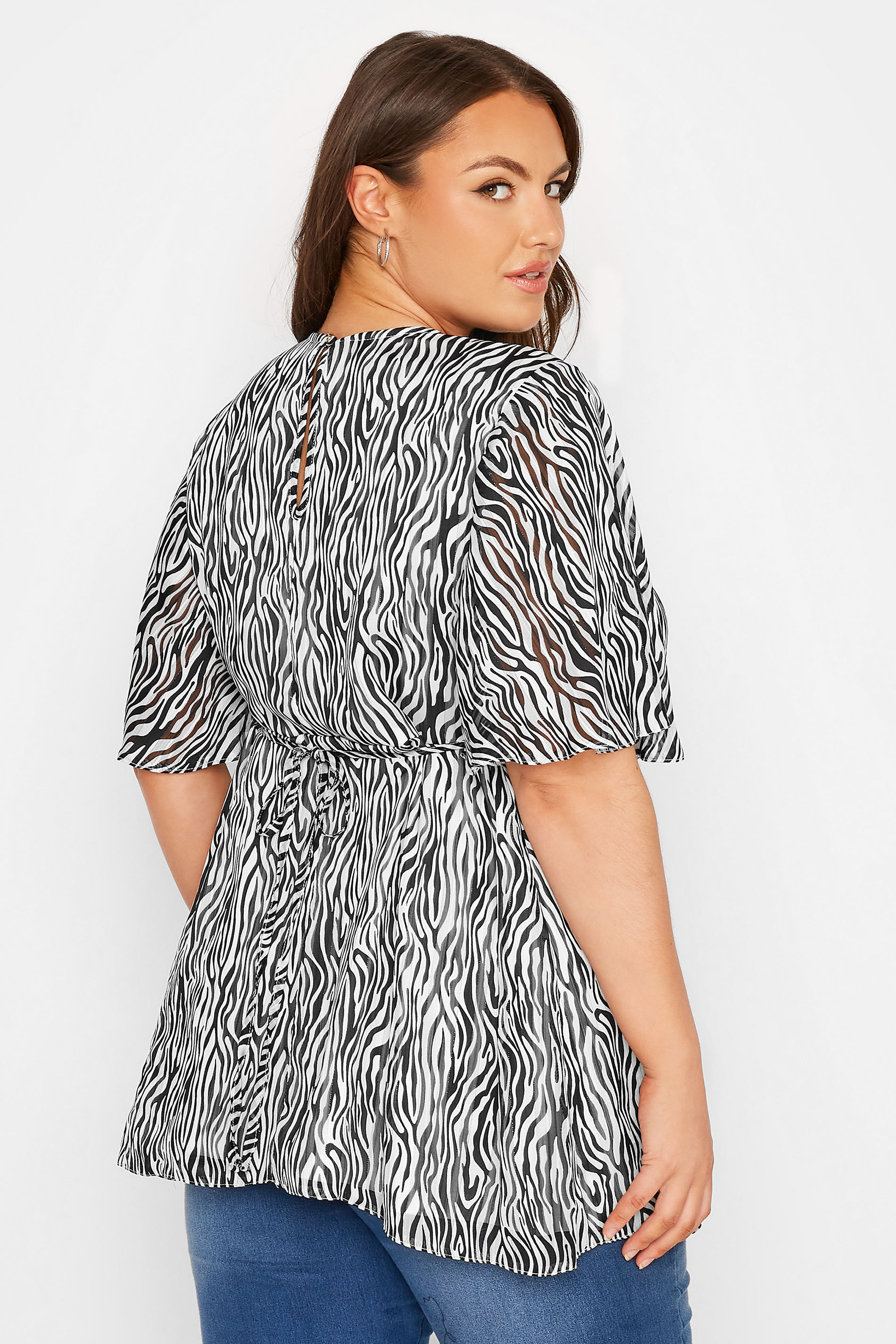 Plus Size Black Zebra Print V-Neck Top | Yours Clothing 3