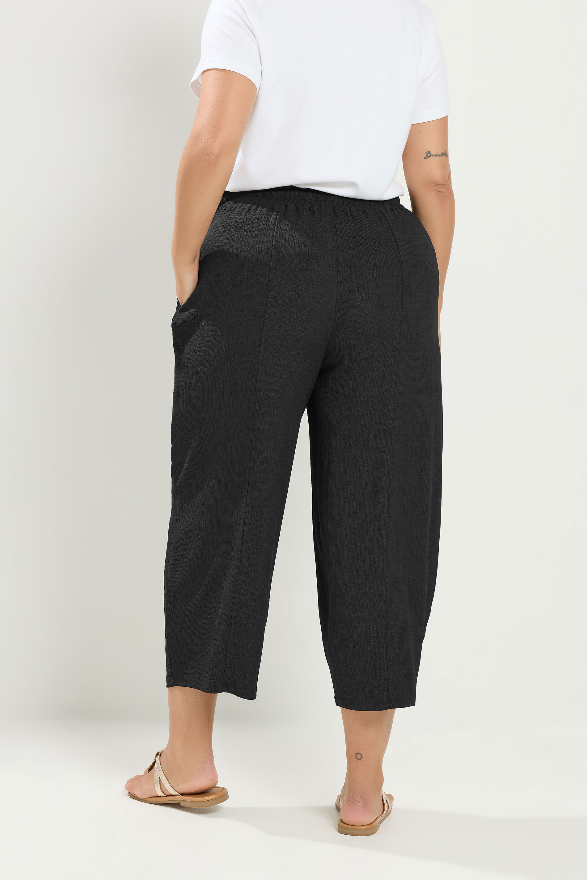 YOURS Plus Size Black Crinkle Barrel Trousers | Yours Clothing 2