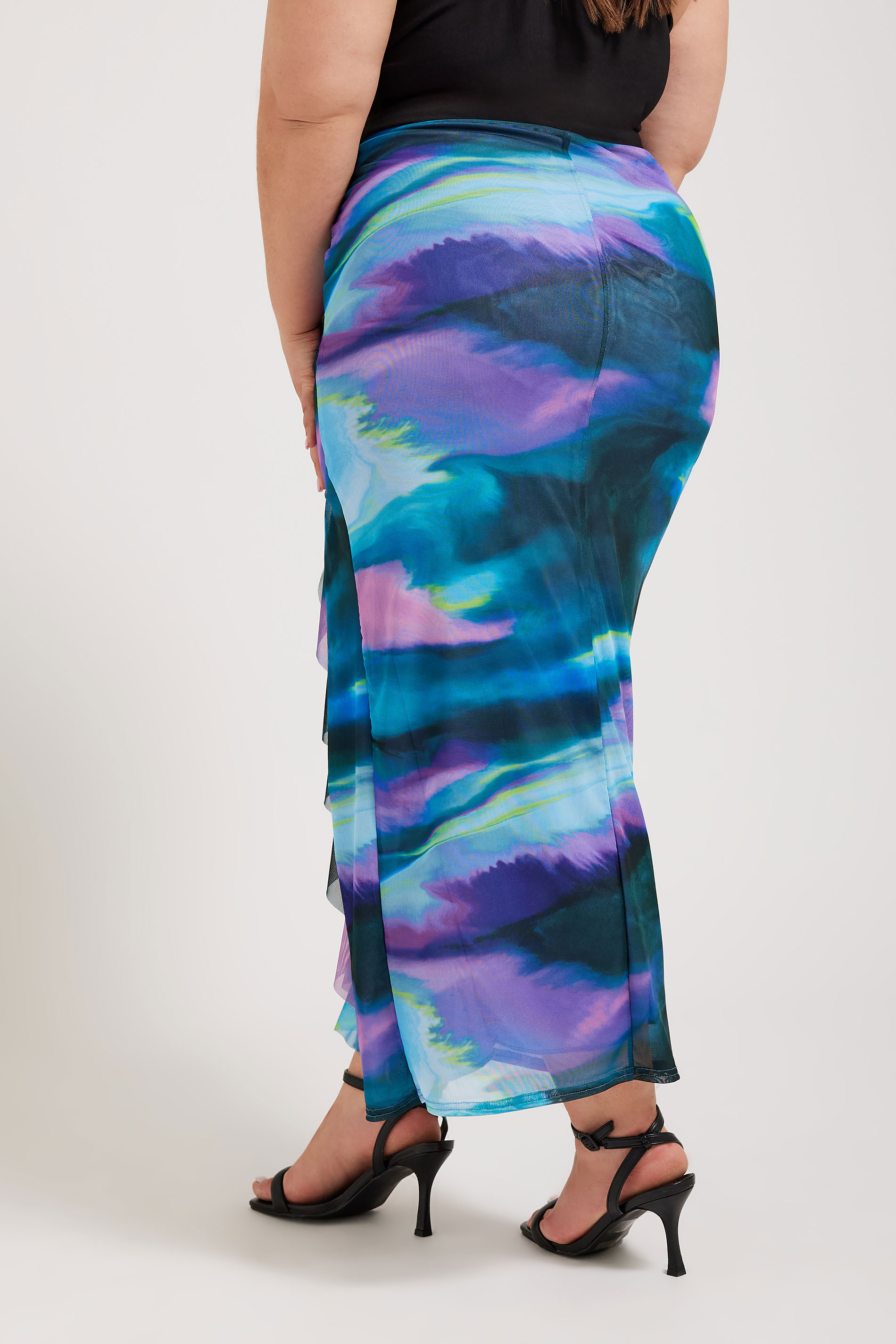 YOURS LONDON Plus Size Blue Abstract Print Ruffle Maxi Skirt | Yours Clothing 3