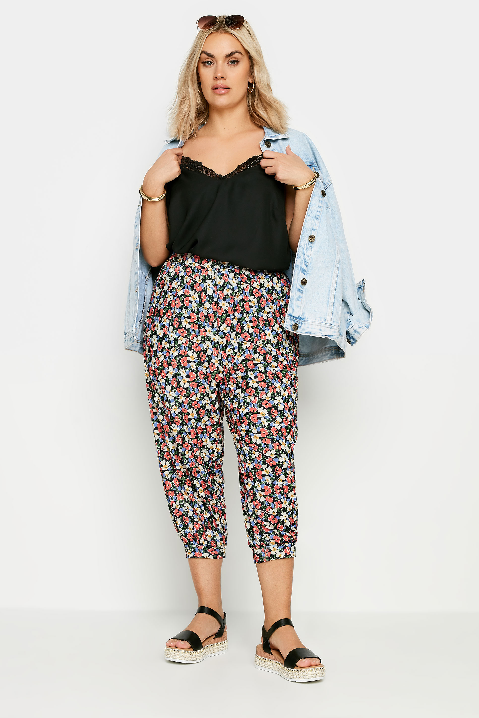 YOURS Plus Size Black Ditsy Floral Print Cropped Harem Trousers | Yours Clothing 2