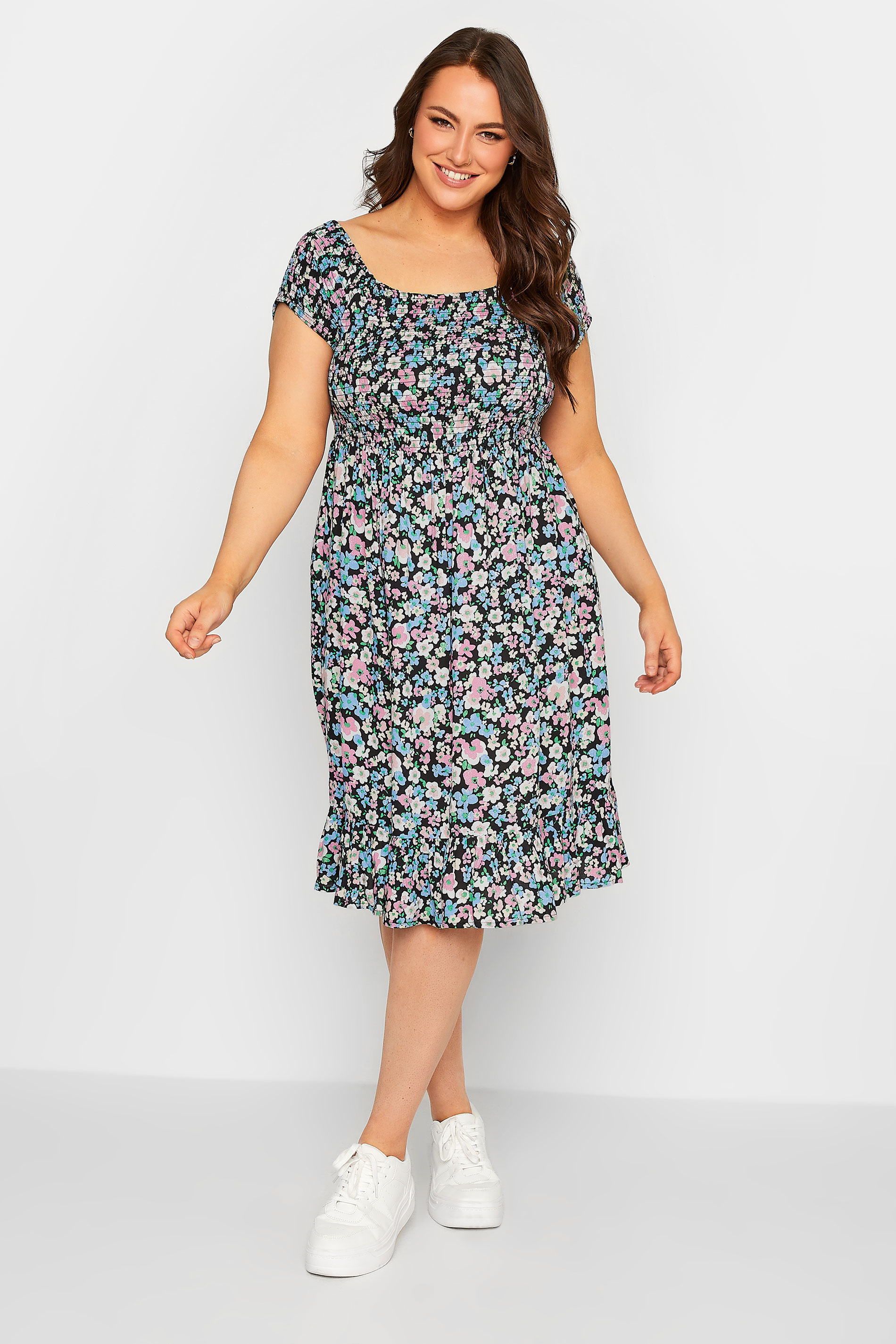 YOURS Curve Black Floral Ditsy Shirred Midi Dress | Yours Clothing  1