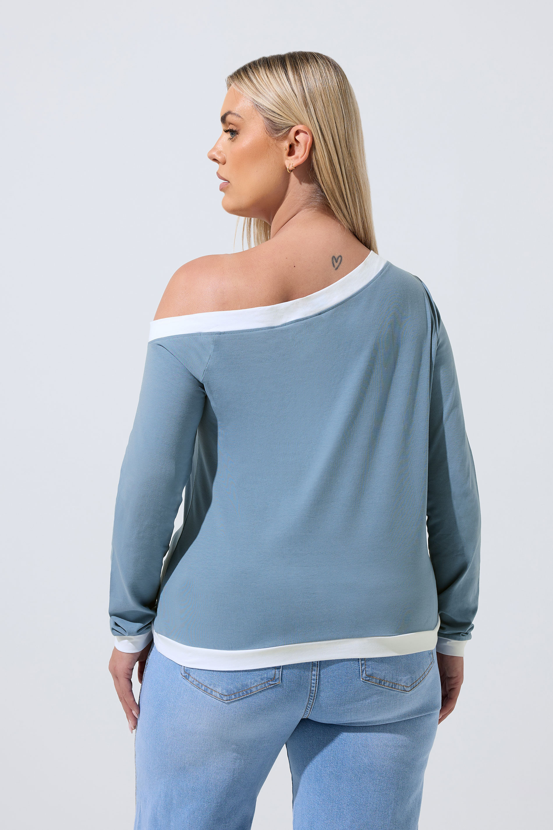 LIMITED COLLECTION Plus Size Blue Contrast Off Shoulder Top | Yours Clothing 1