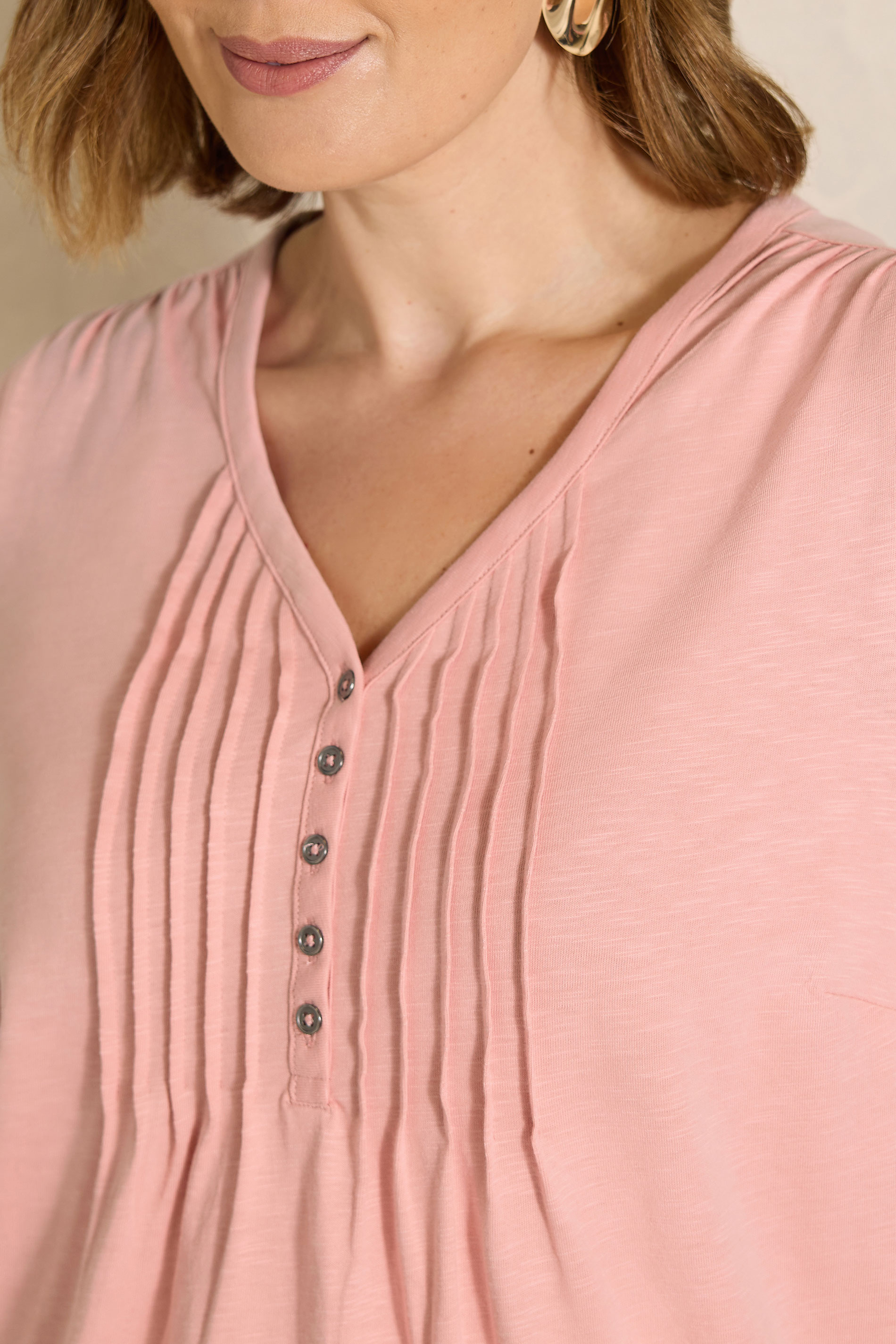 EVANS Plus Size Pink Short Sleeve Cotton Henley Top | Evans 4