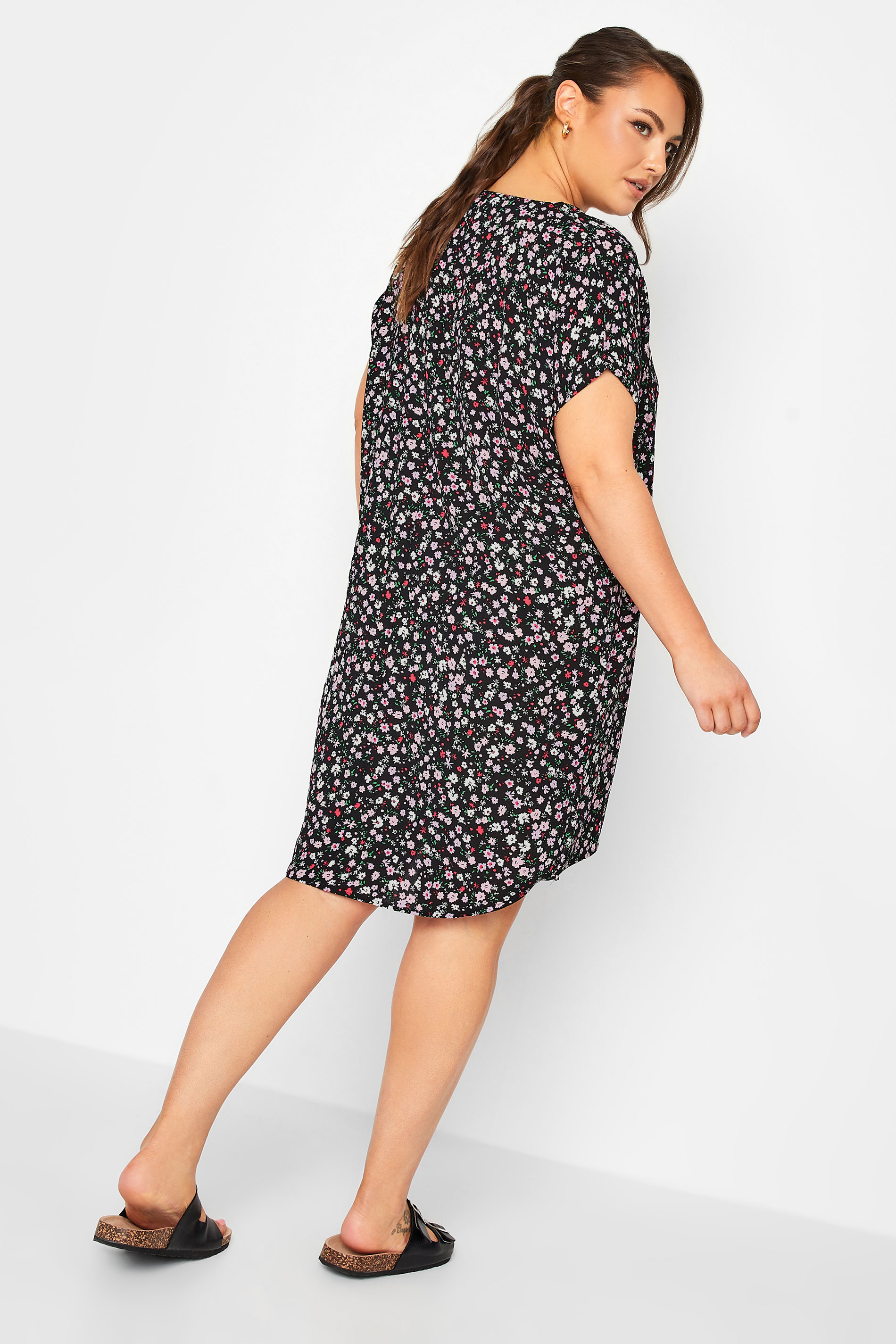 YOURS Plus Size Black Ditsy Print Shift Dress | Yours Clothing 3