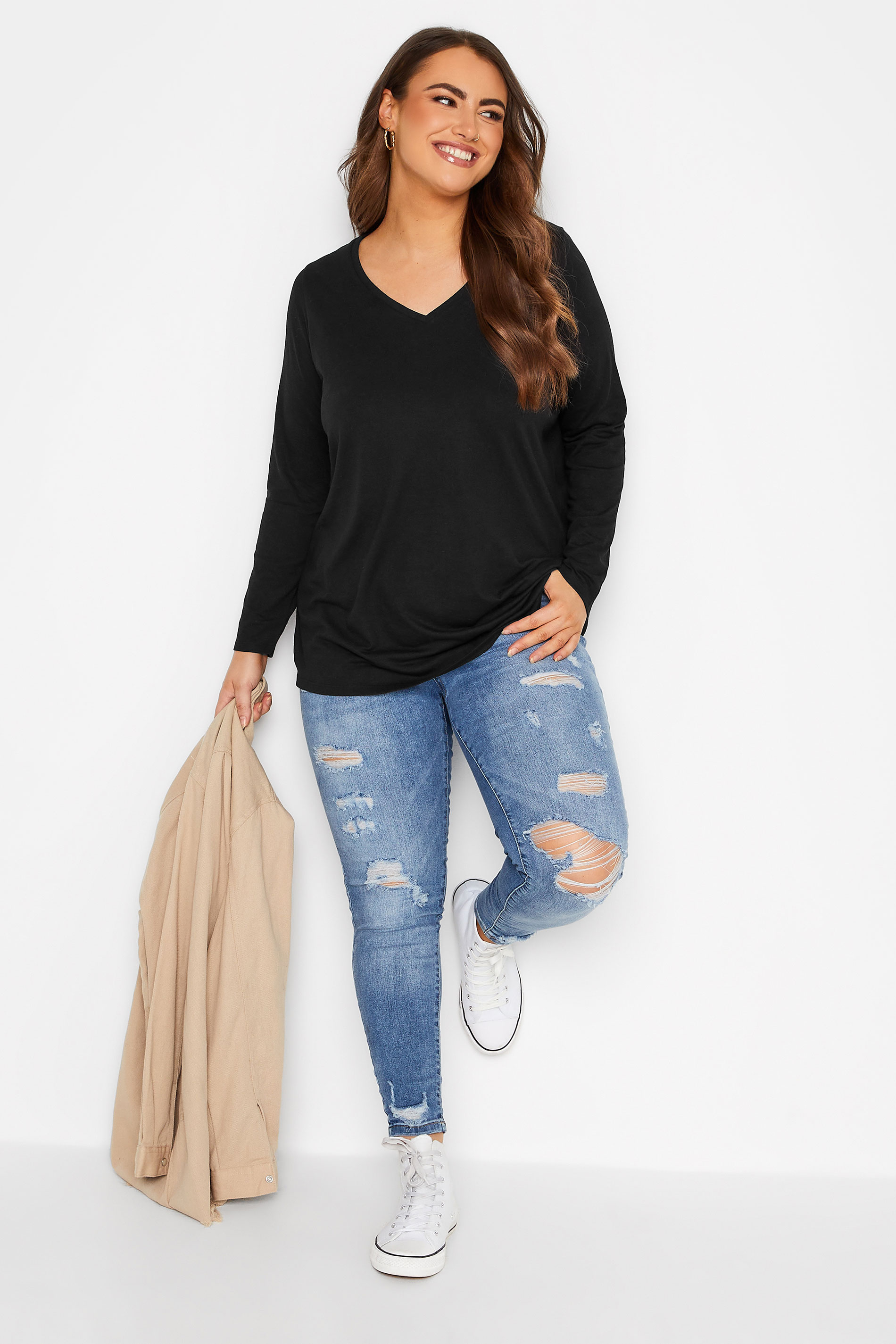 YOURS Plus Size Black Long Sleeve Essential T-Shirt | Yours Clothing 2