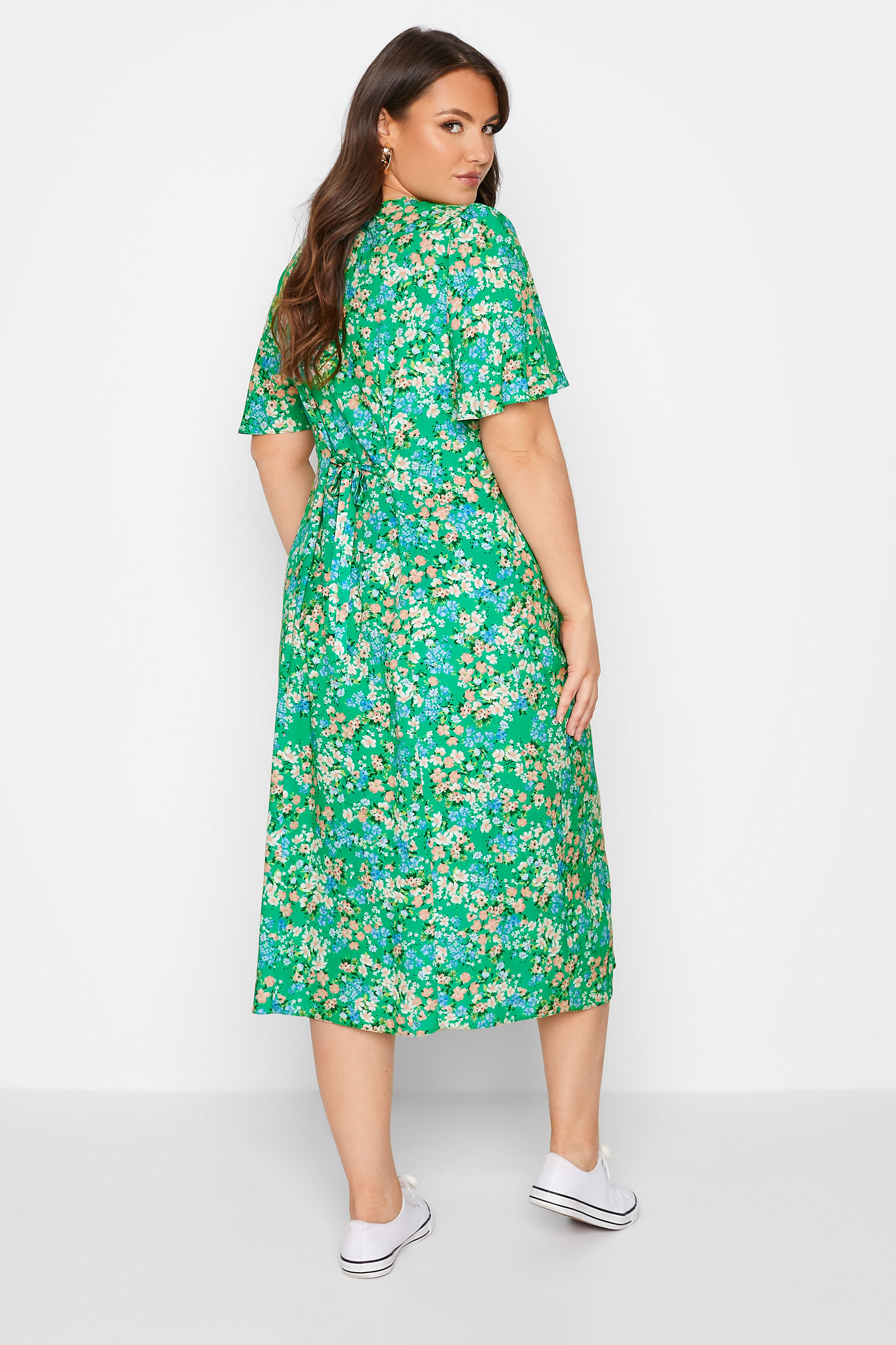 YOURS LONDON Plus Size Green Floral Print Button Through Tea Dress | Yours Clothing  3
