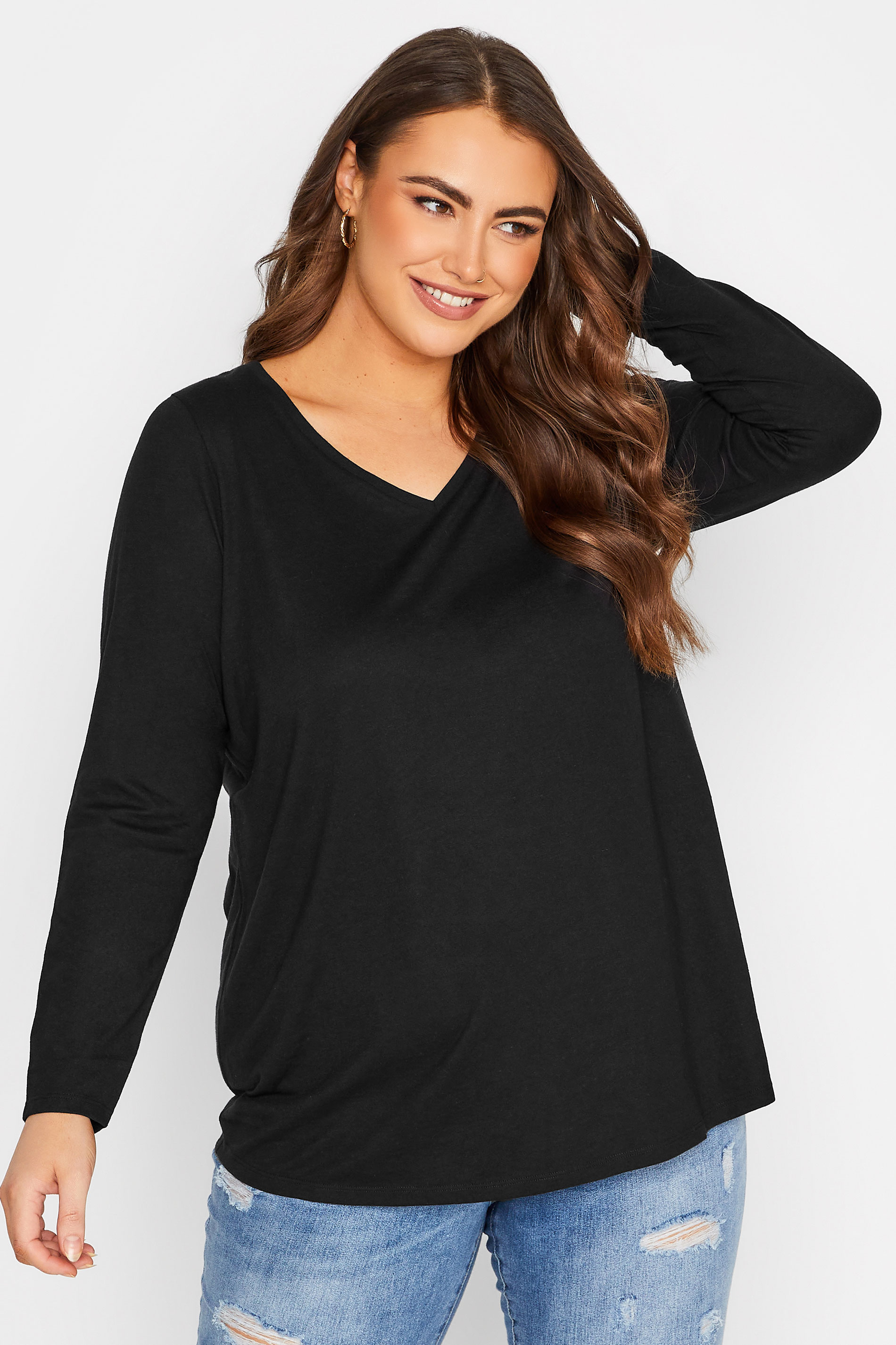 YOURS Plus Size Black Long Sleeve Essential T-Shirt | Yours Clothing 1