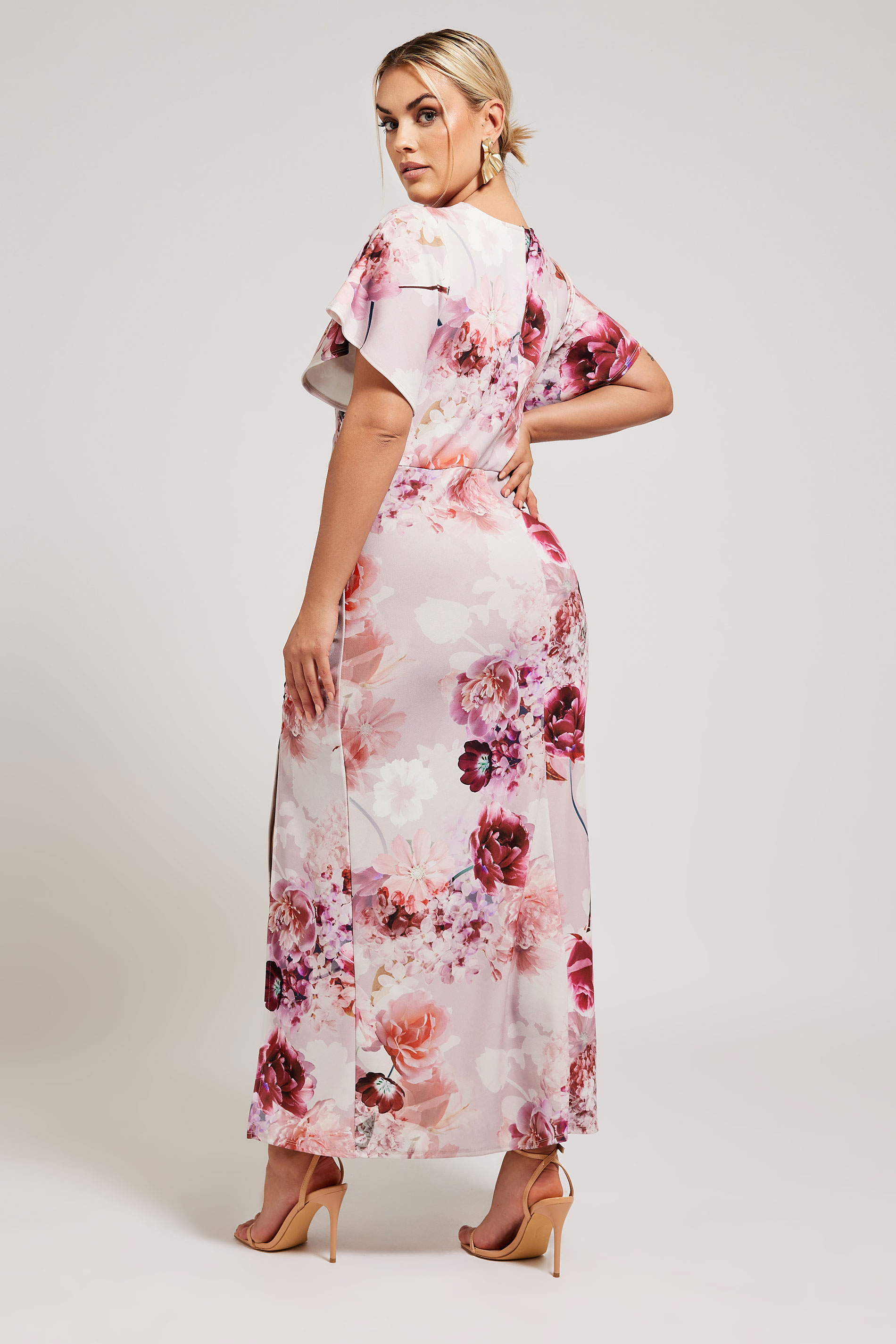 YOURS LONDON Plus Size Pink Floral Print Gathered Dress | Yours Clothing 3