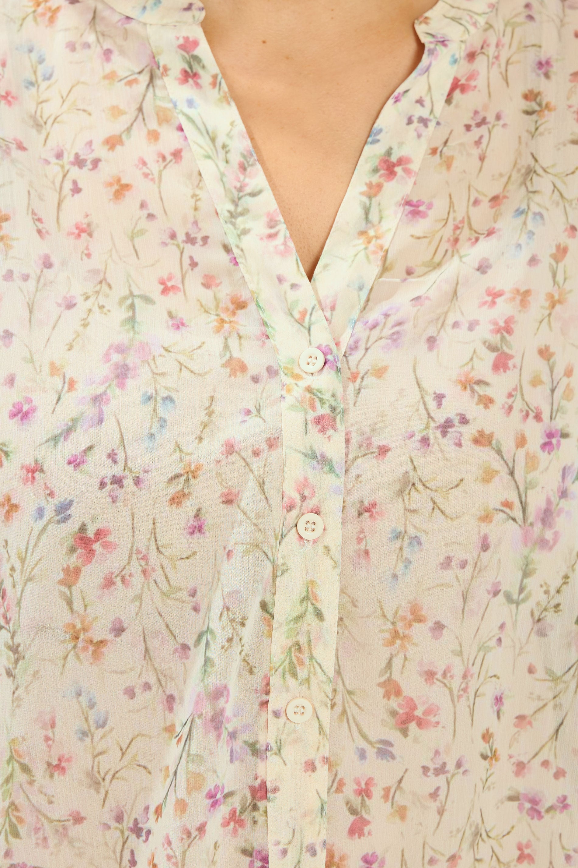 YOURS Plus Size Natural White Floral Shirt | Yours Clothing 4