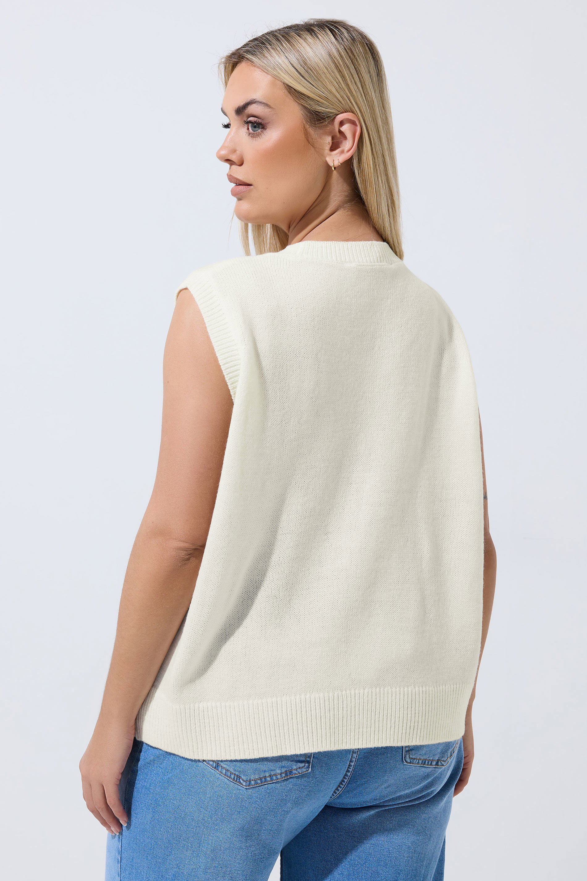 LIMITED COLLECTION Plus Size White Embroidered Floral Knitted Top | Yours Clothing 2