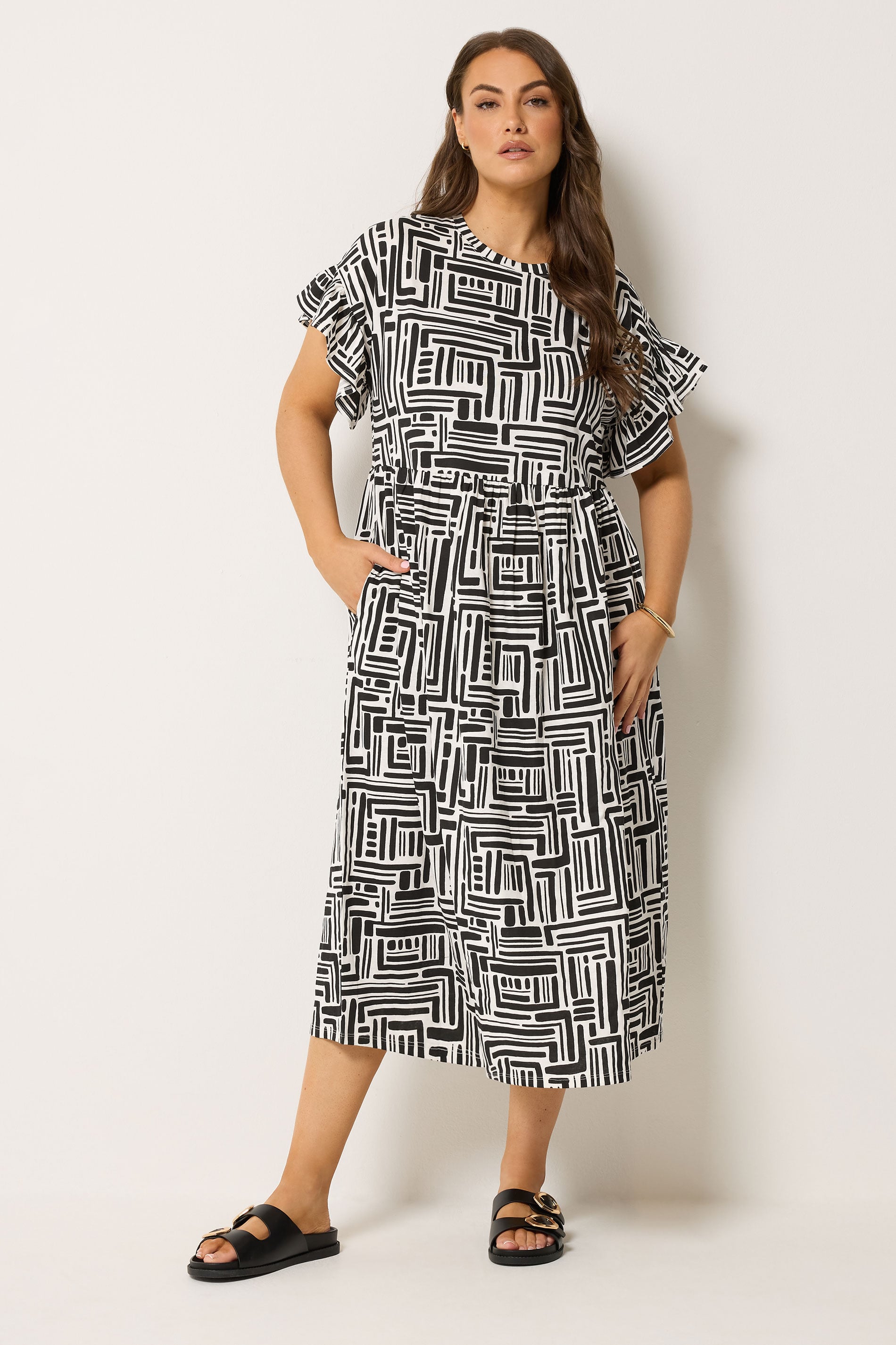 YOURS Plus Size Black Abstract Frill Sleeve Dress | Yours Clothing 3