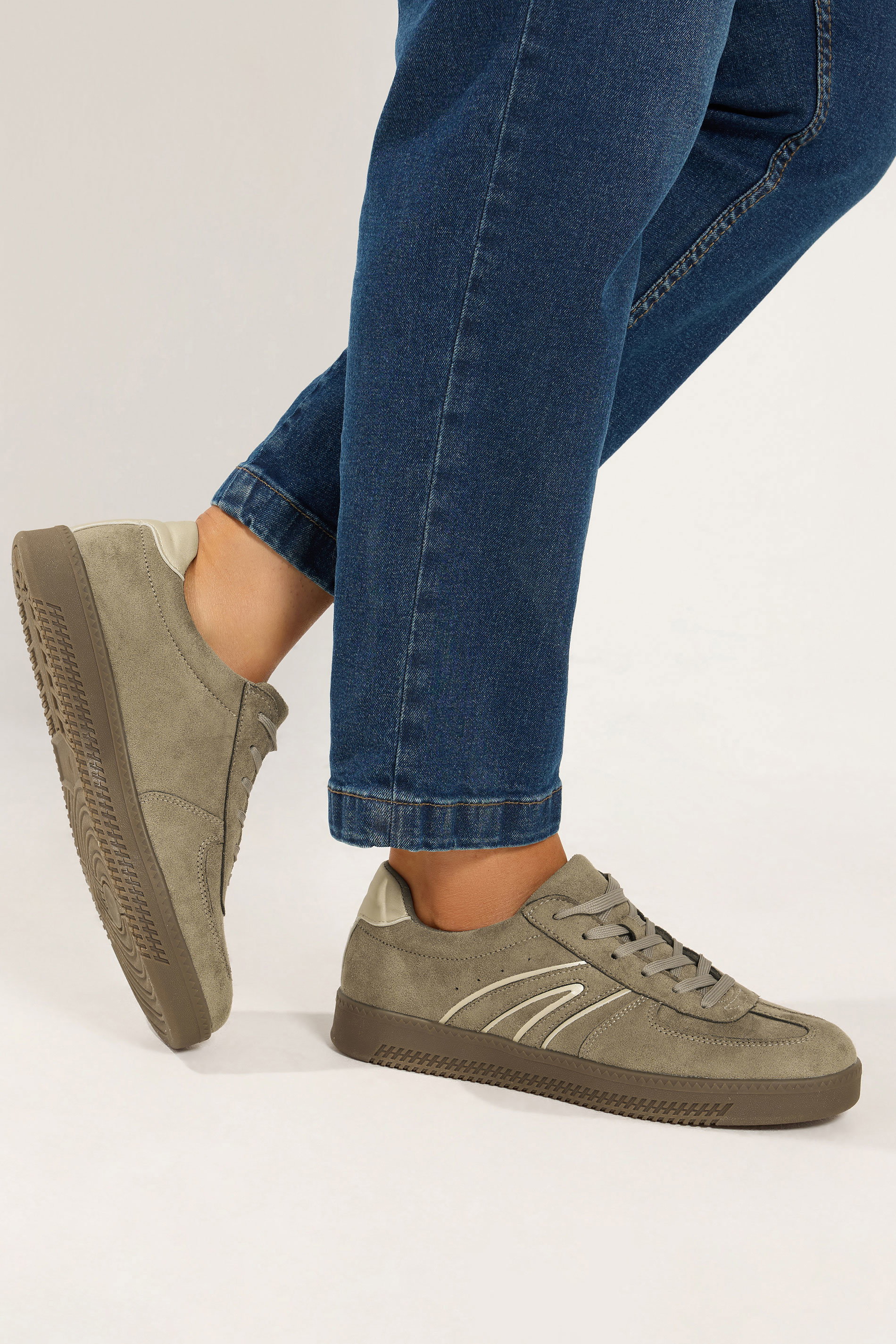 Yours Taupe Brown Side Panel Trainers In Wide E & Extra Wide Eee Fit Size 37EEE