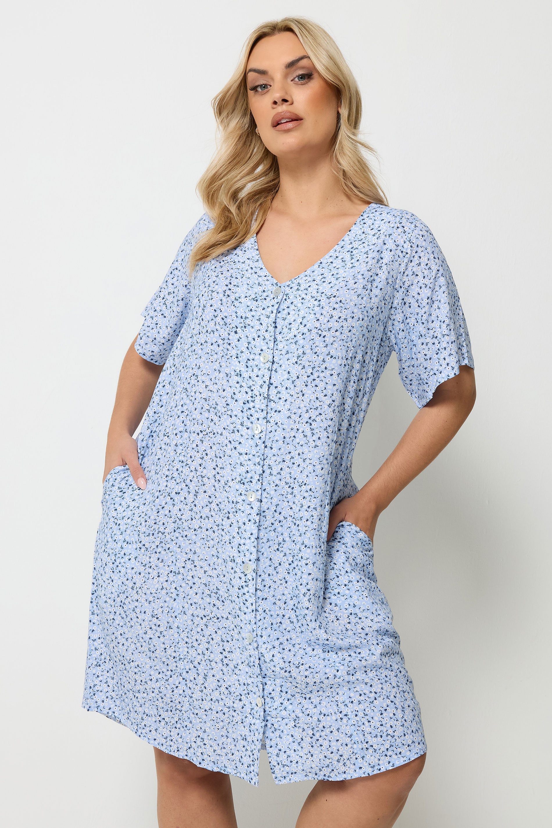 YOURS Plus Size Blue Ditsy Floral Button Through Tunic Dress | Yours Clothing 3