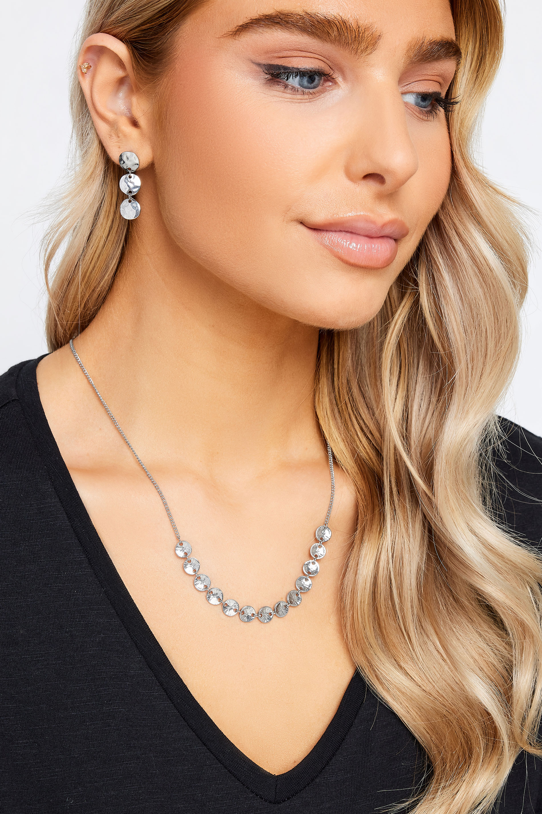 2 PACK Silver Tone Textured Circle Necklace & Earring Set | Yours Clothing 1