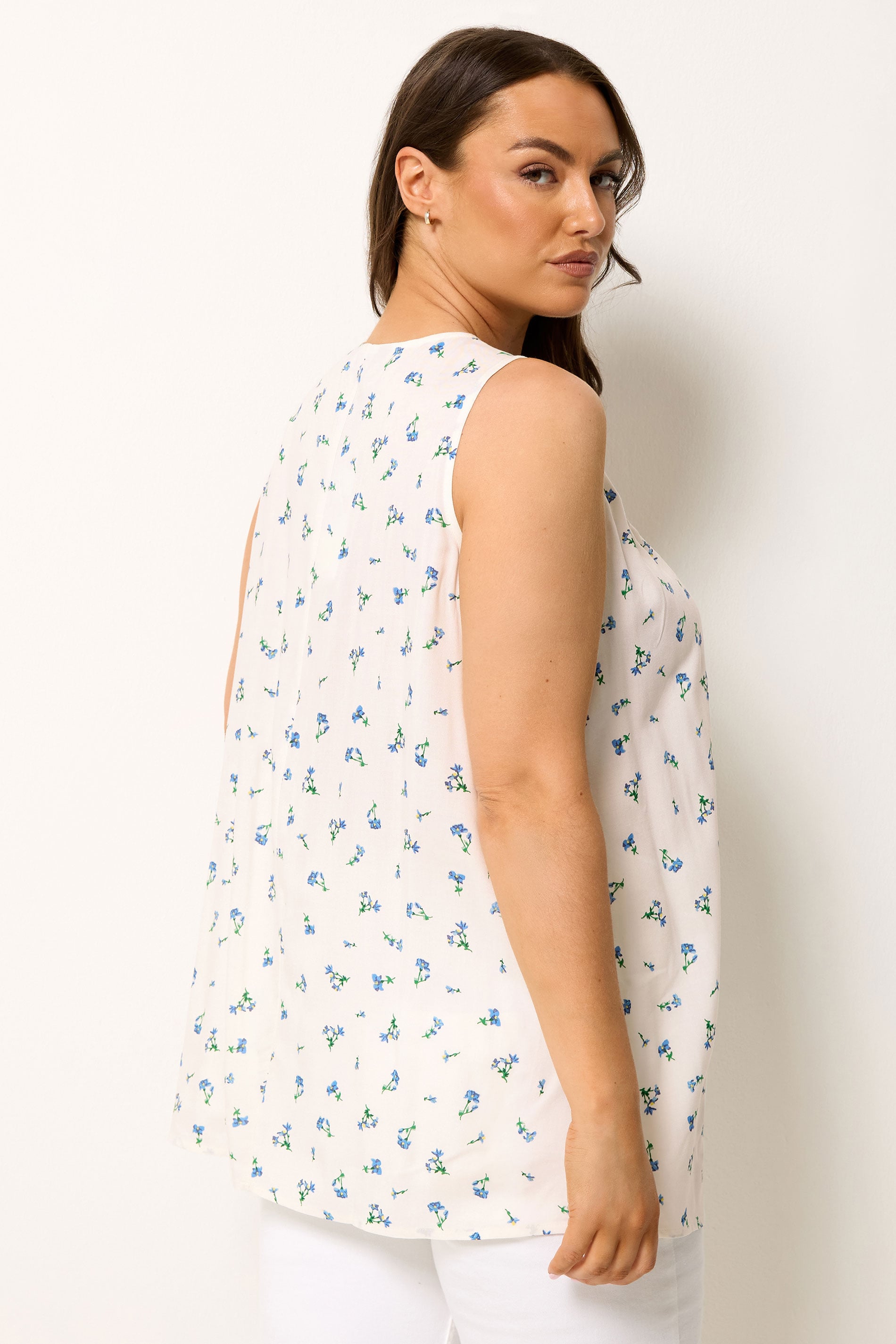 YOURS Plus Size White Ditsy Floral Vest Top | Yours Clothing 2
