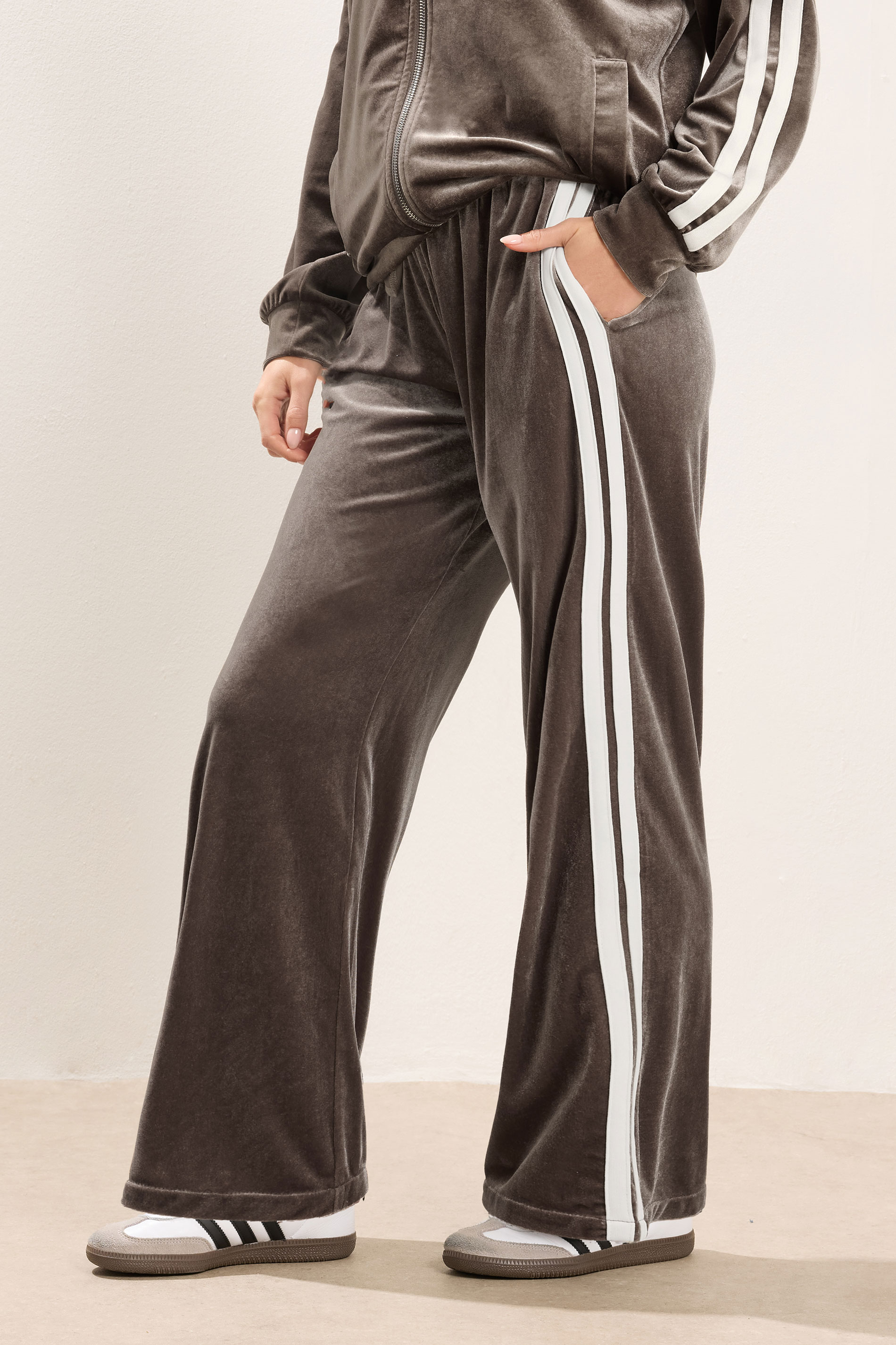  PixieGirl Petite Women's Brown Side Stripe Velvet Wide Leg Trousers | PixieGirl 2