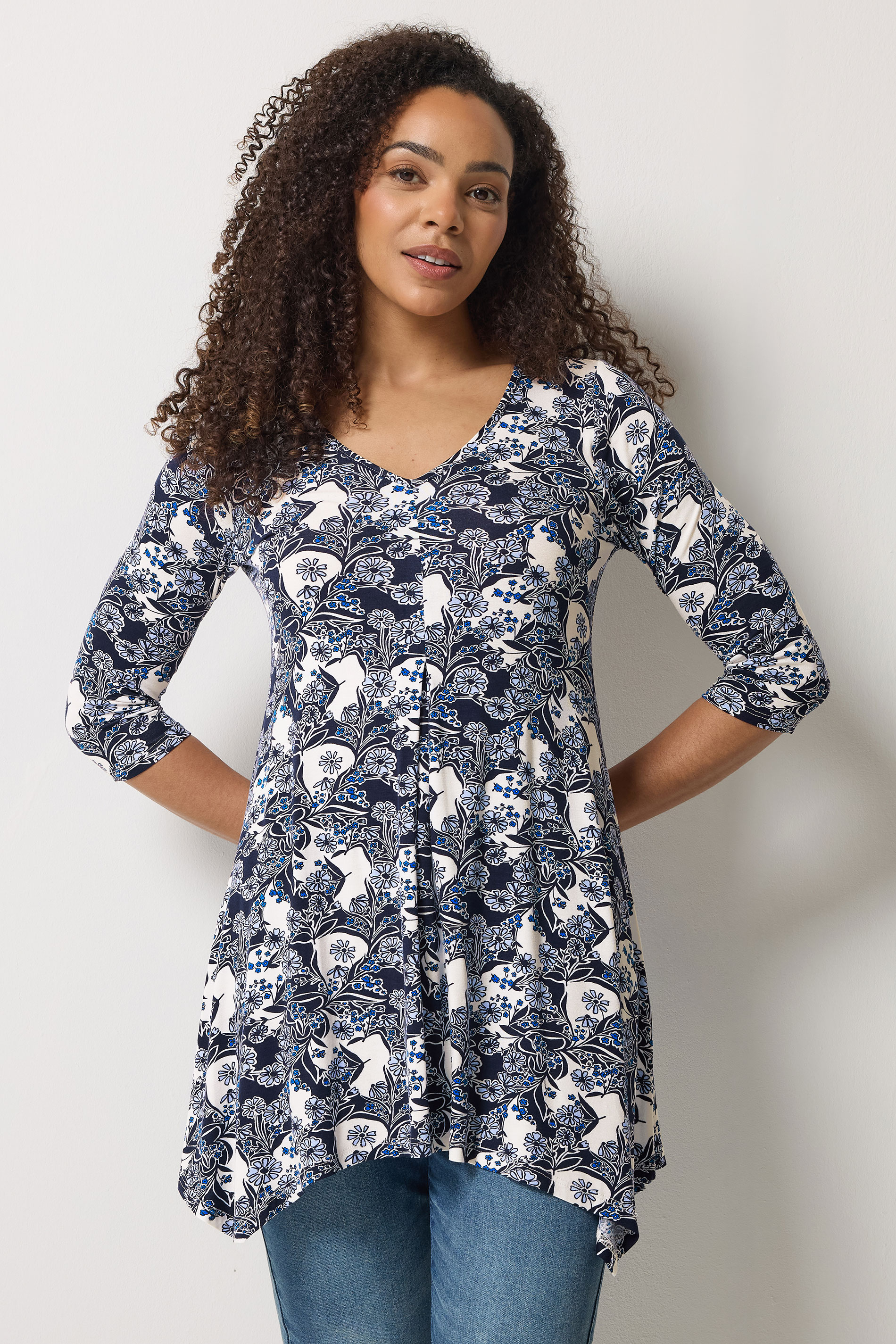 M&Co Navy Blue Floral Hanky Hem Top | M&Co 3