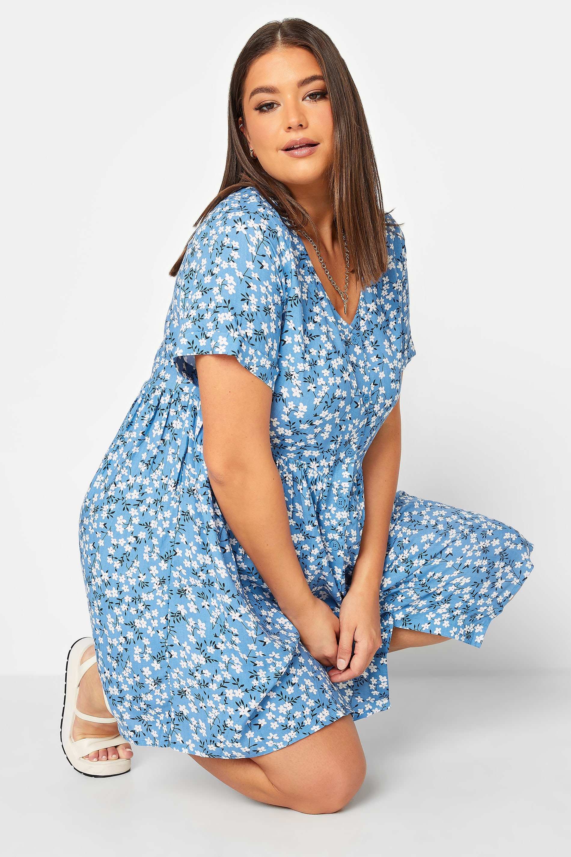 YOURS Plus Size Blue Floral Print Button Through Dress | Yours Clothing 1