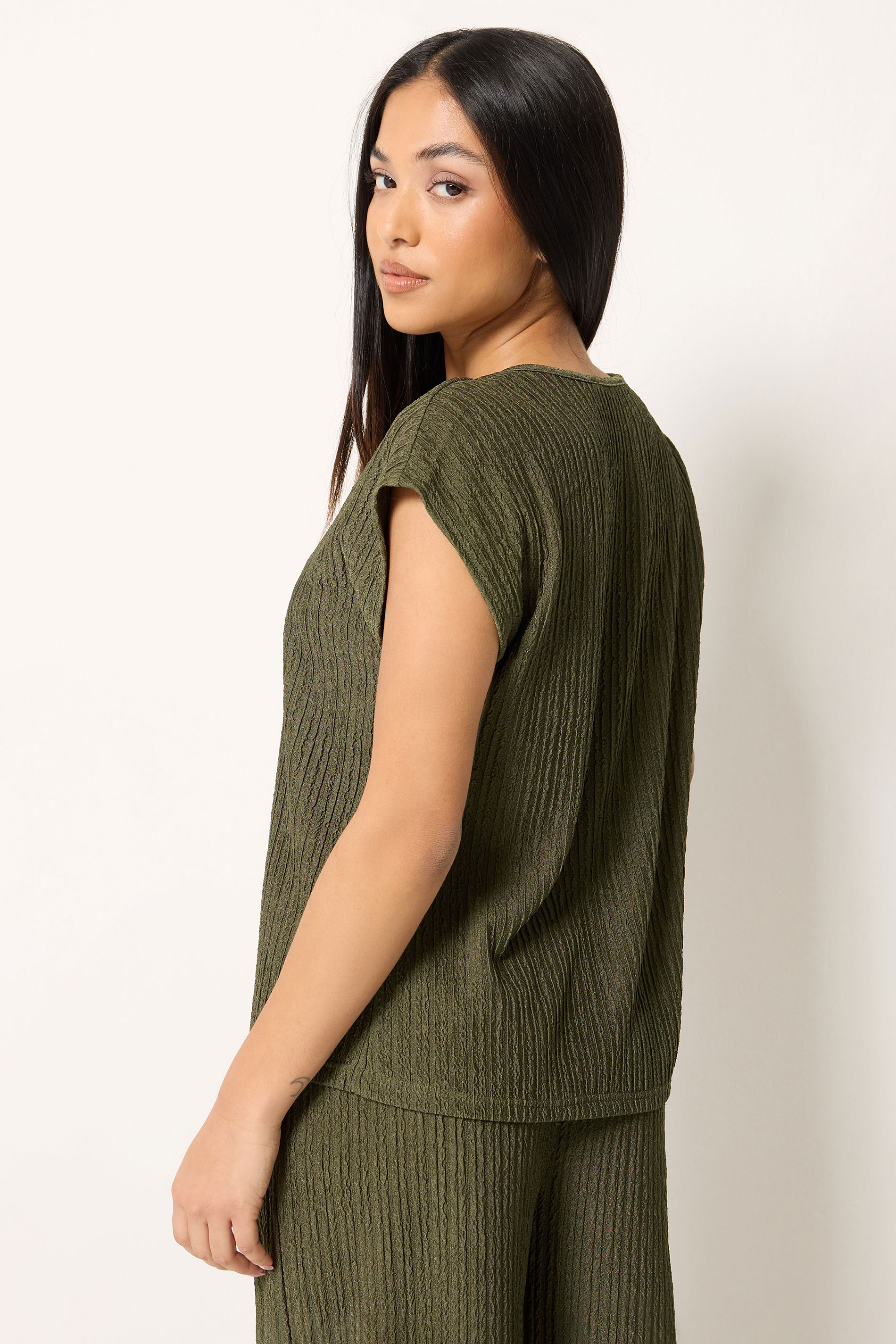 M&Co Petite Khaki Green Textured V Neck T-Shirt | M&Co 2