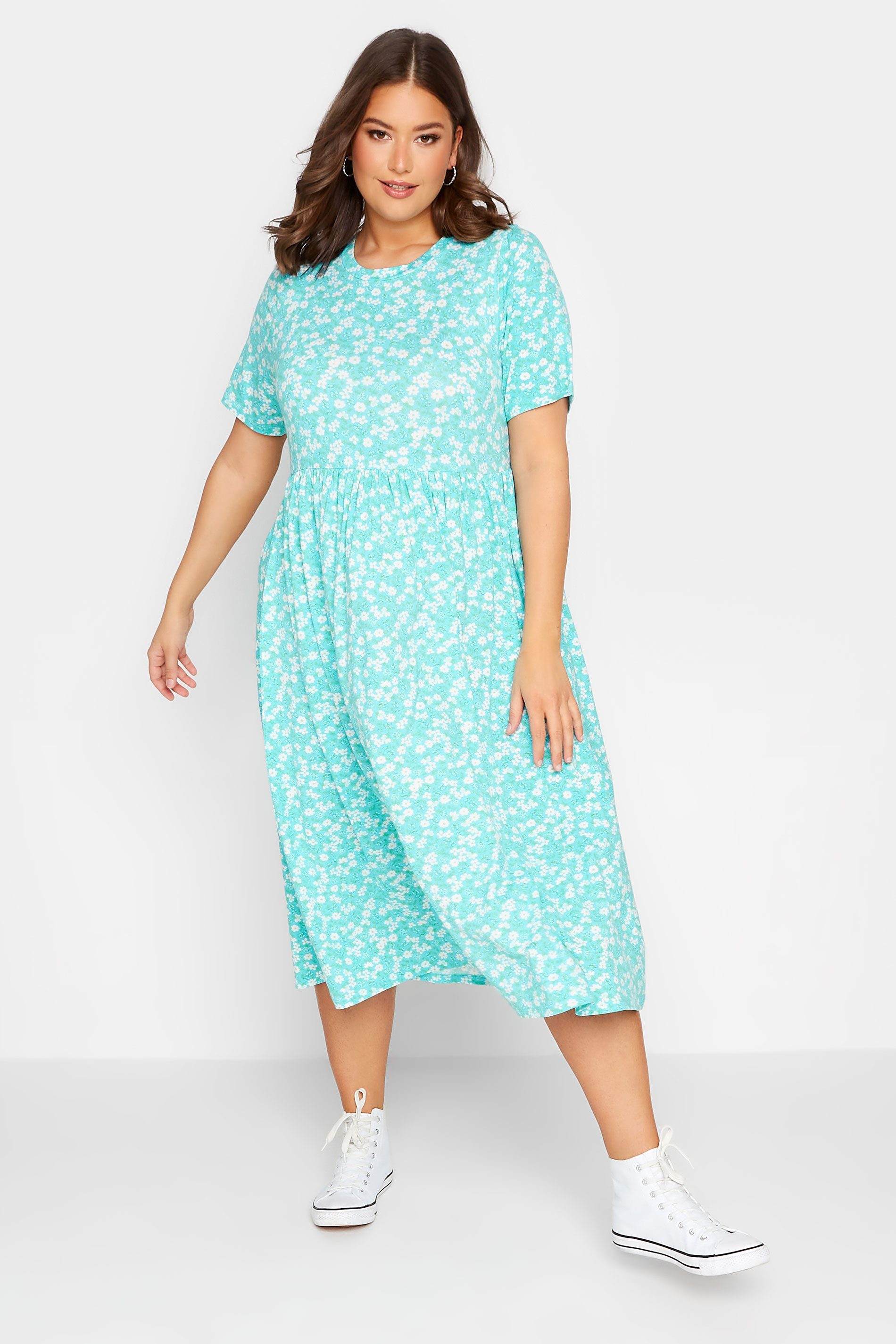 YOURS Curve Plus Size Light Blue Floral Disty Print Smock Dress | Yours Clothing  1
