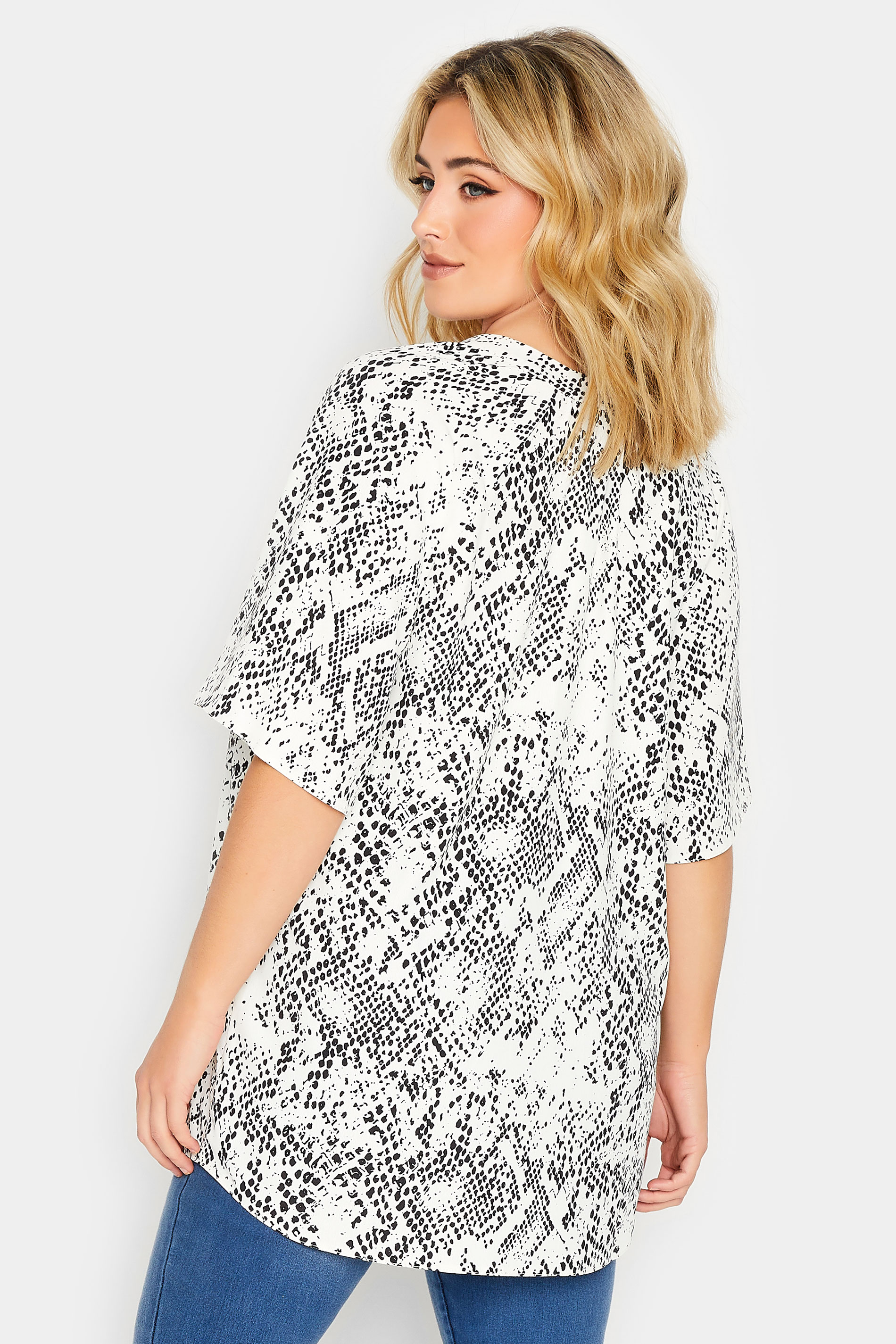 YOURS Plus Size White Snake Print V-Neck Blouse | Yours Clothing 3