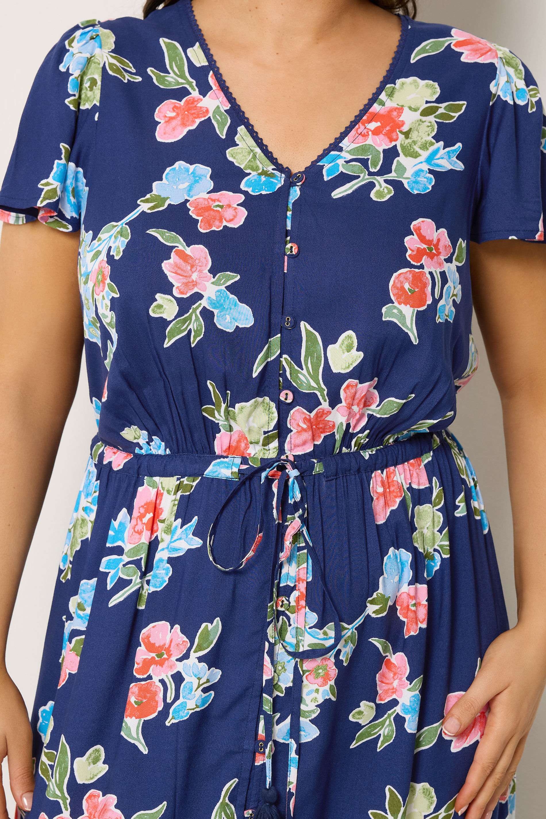 YOURS Plus Size Blue Floral Sleeve Dress | Yours Clothing 4