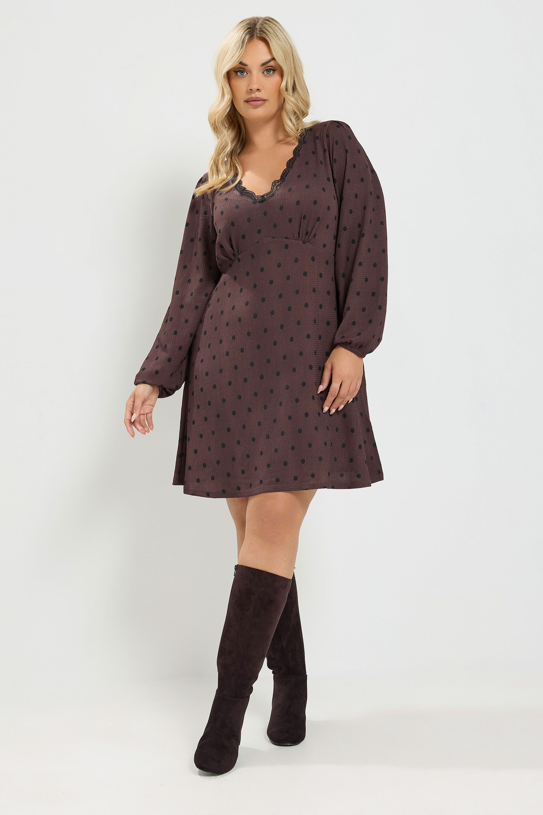 plus size brown lace dress Yours Women's Chocolate Trim Size 12 neckline enhances the dcolletage