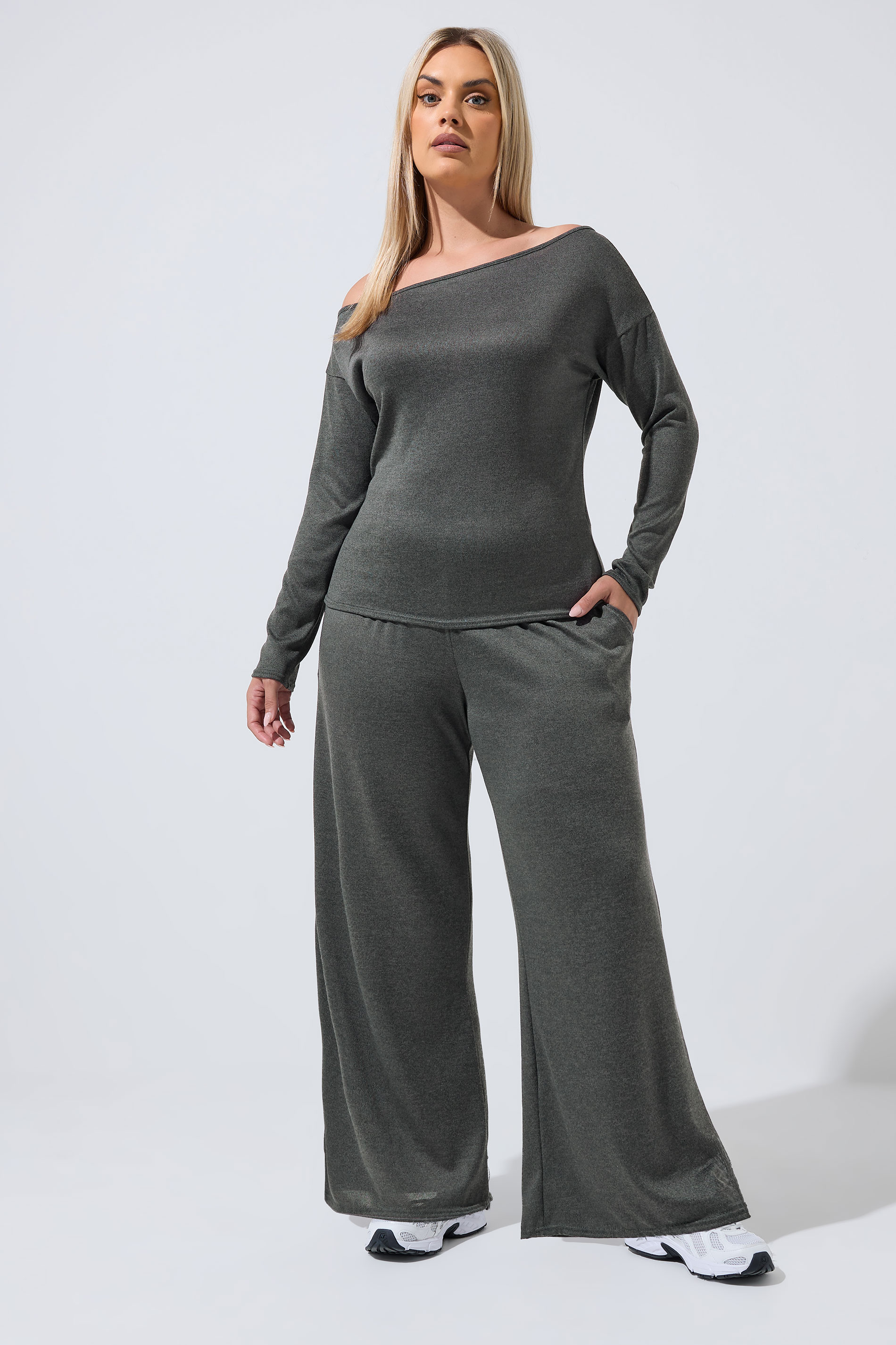 LIMITED COLLECTION Plus Size Charcoal Grey Wide Leg Trousers | Yours Clothing 3