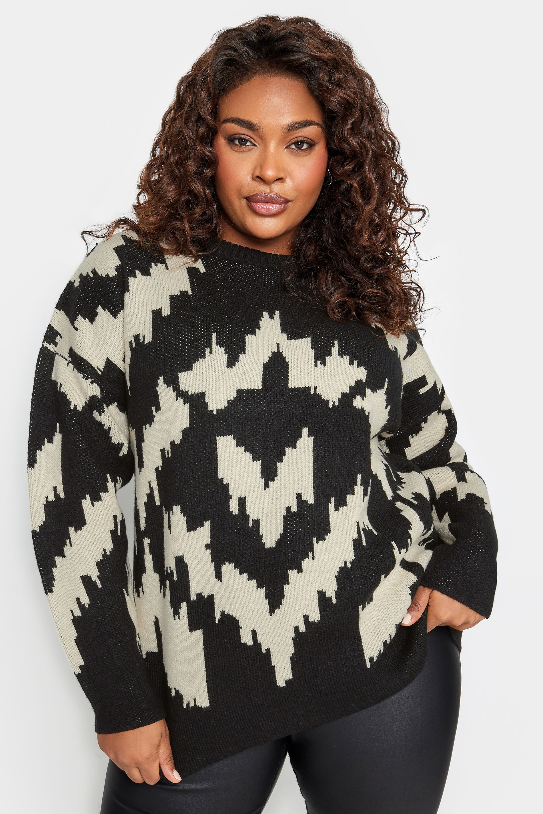 YOURS Plus Size Black Abstract Pattern Knitted Jumper | Yours Clothing 4