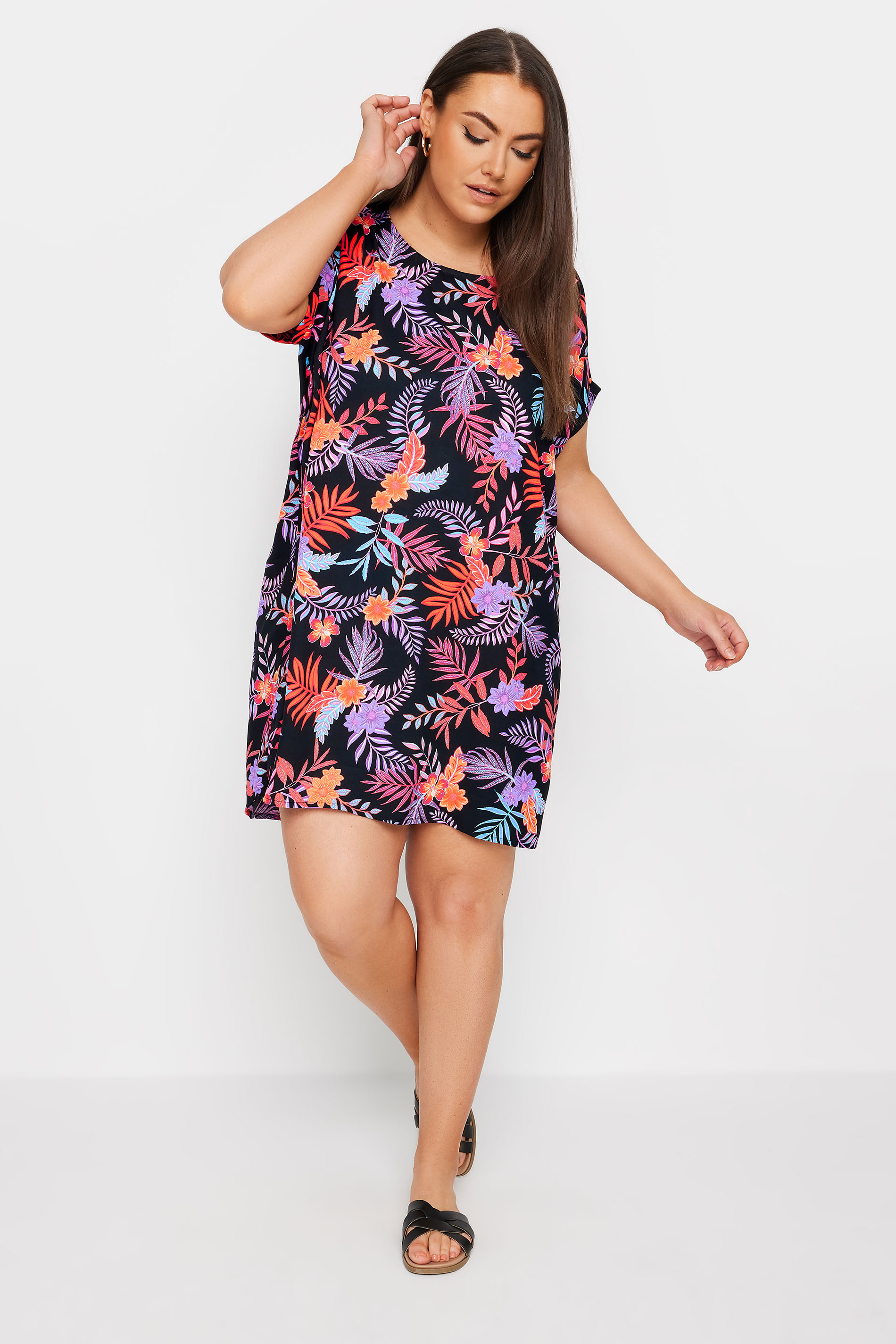 YOURS Plus Size Black Tropical Print Shift Dress | Yours Clothing 2