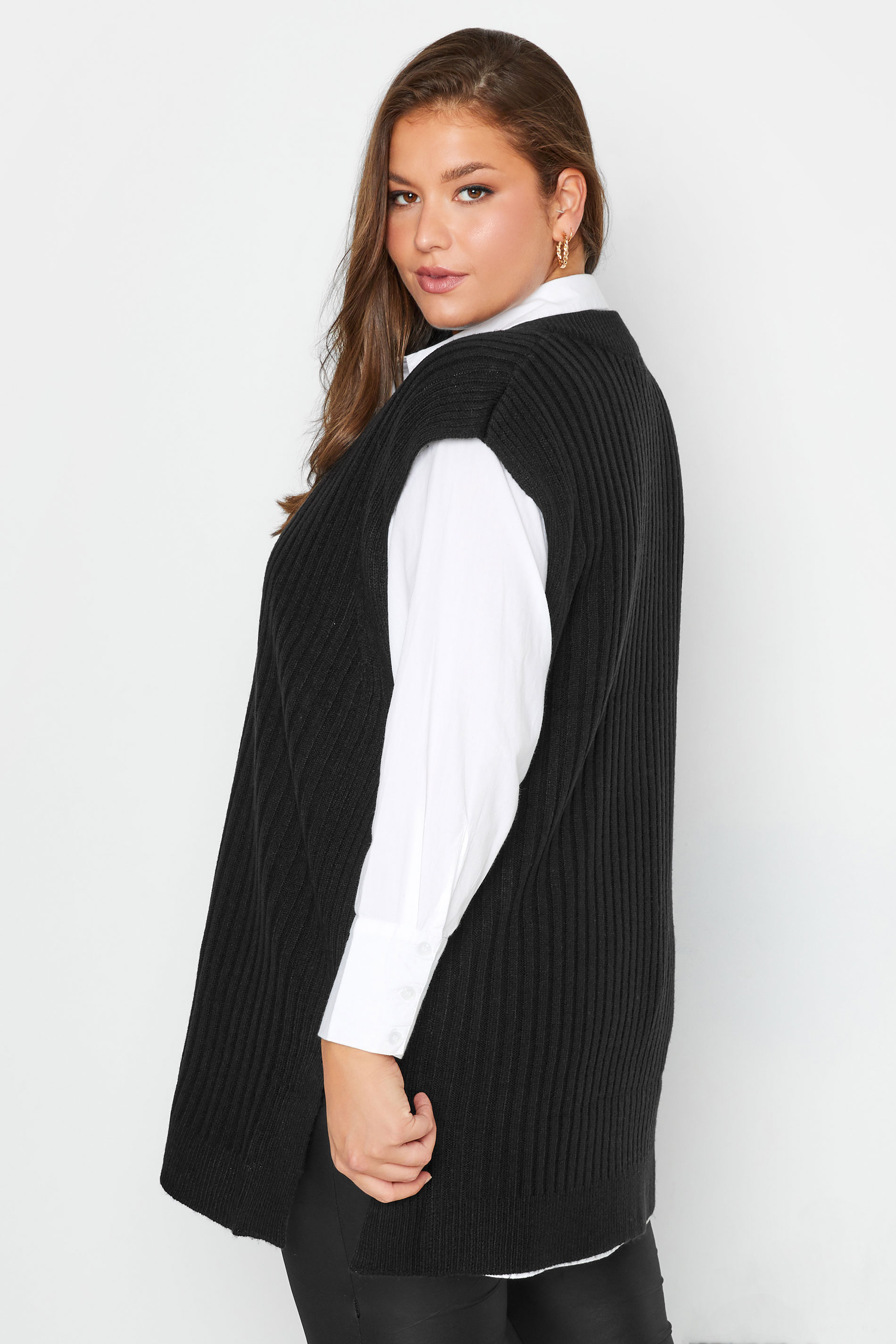 Plus Size Black Ribbed V-Neck Knitted Vest Top | Yours Clothing 3