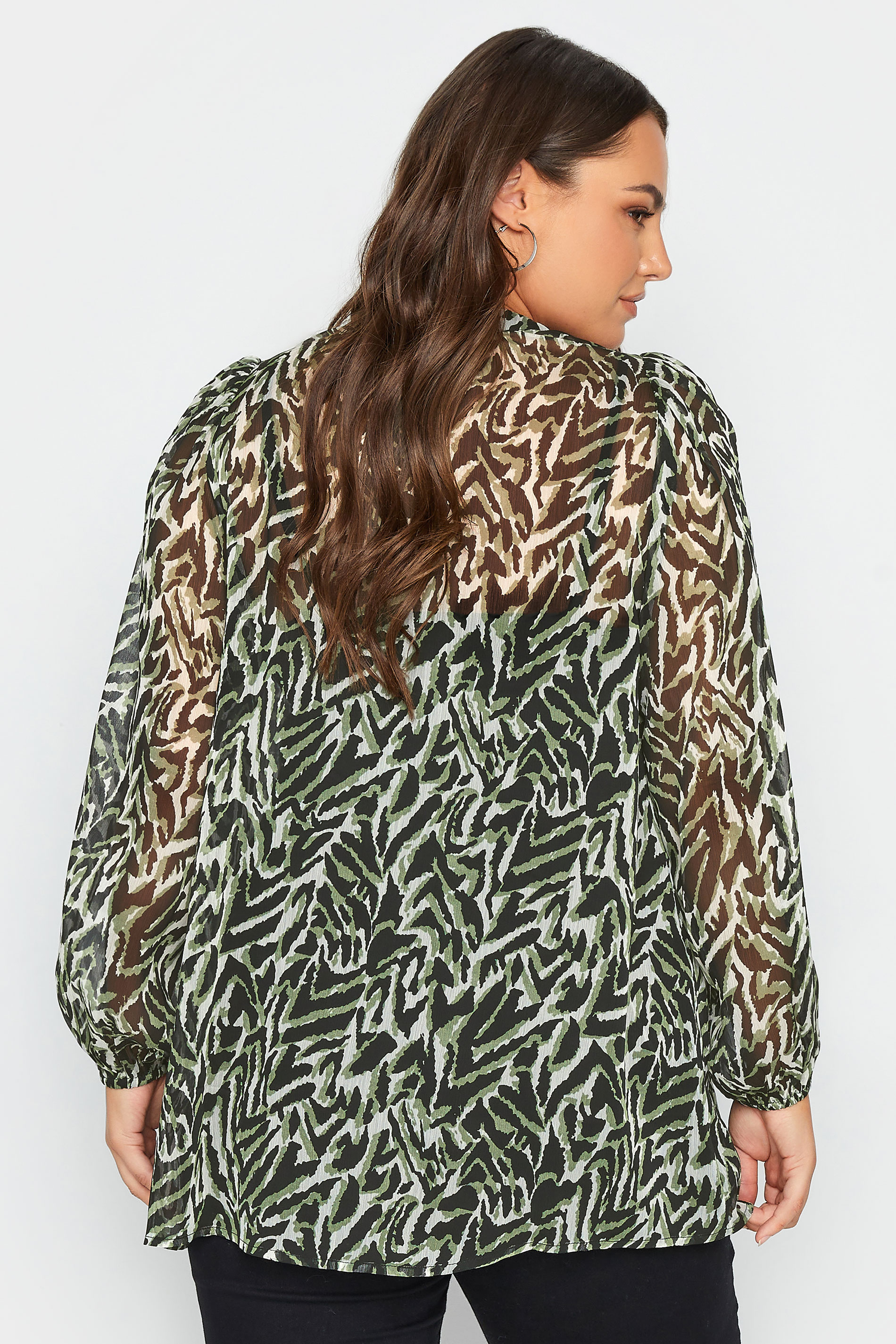 YOURS LONDON Plus Size Green Zebra Print Blouse | Yours Clothing 3