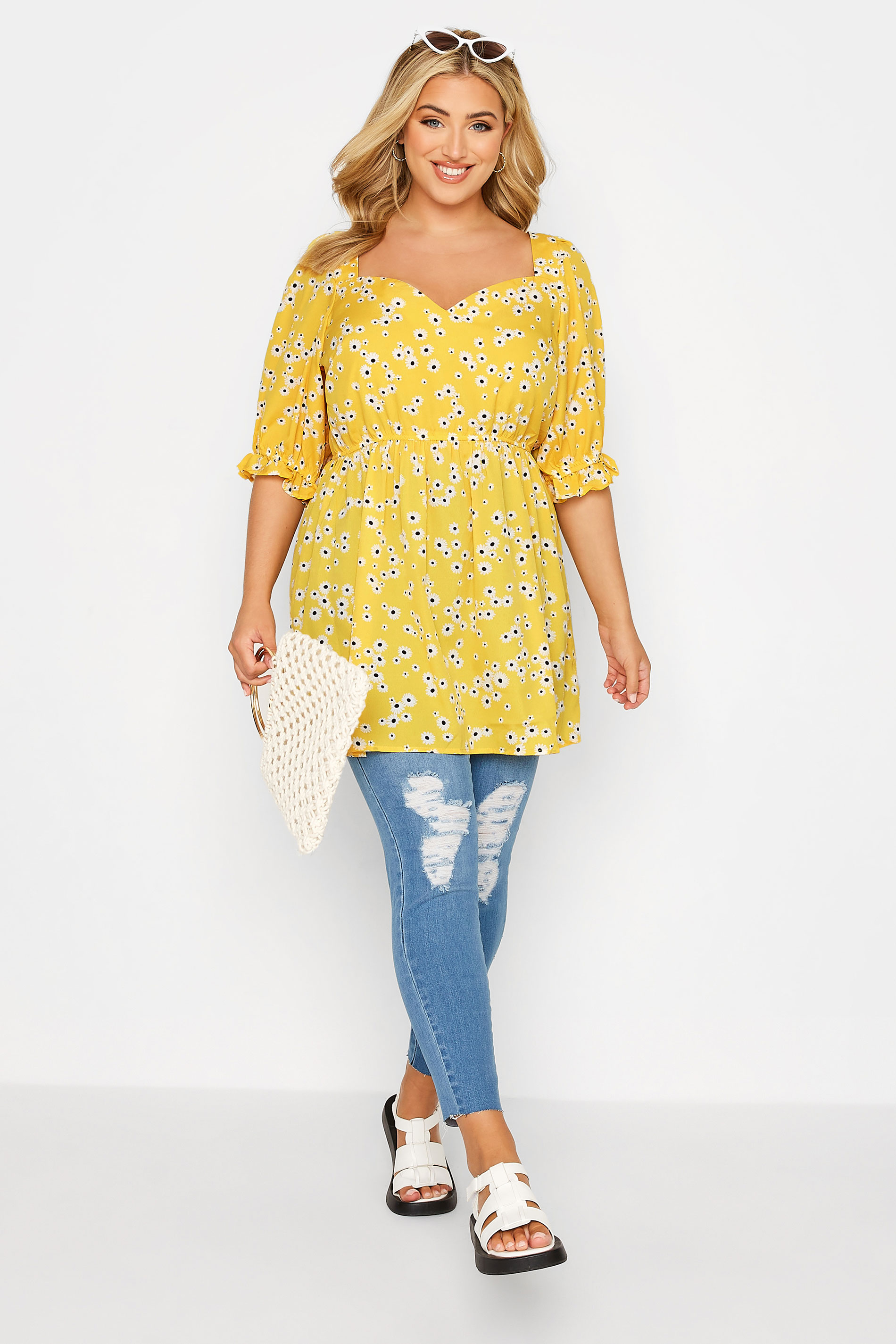 Plus Size Yellow Daisy Print Sweetheart Puff Sleeve Top | Yours Clothing 2
