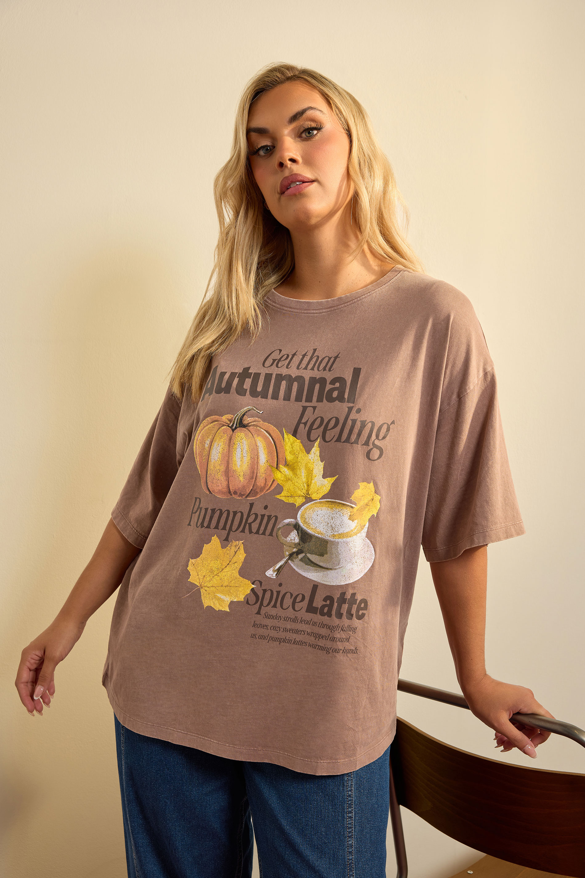 Yours Curve Bruin Herfstprint Relaxed Tshirt Size 50-52